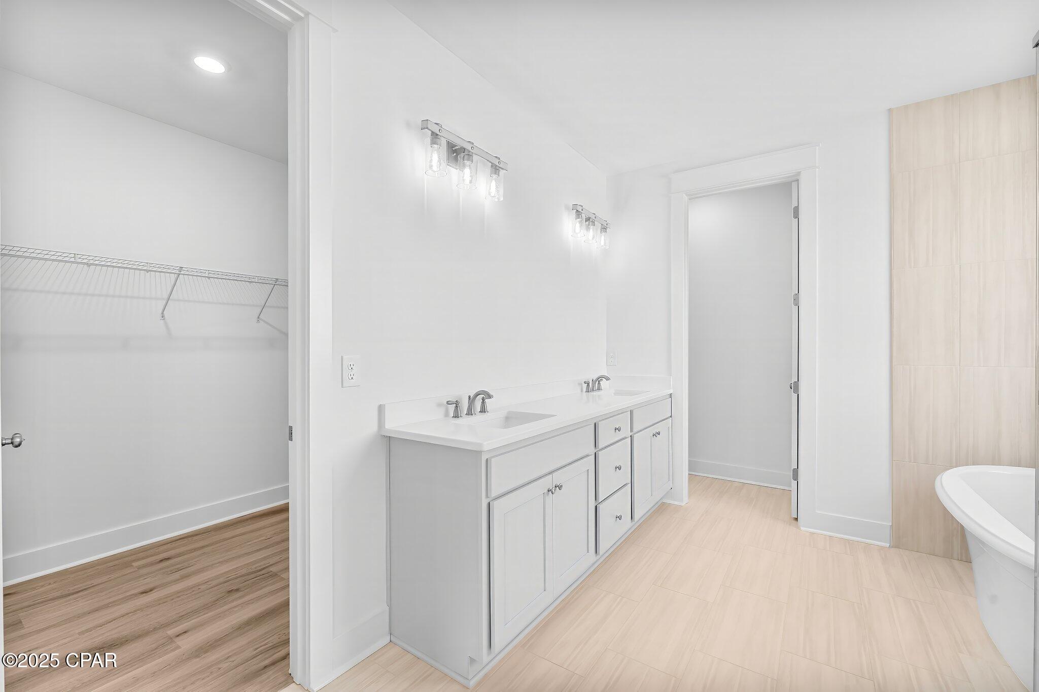 Breakfast Point East - Residential