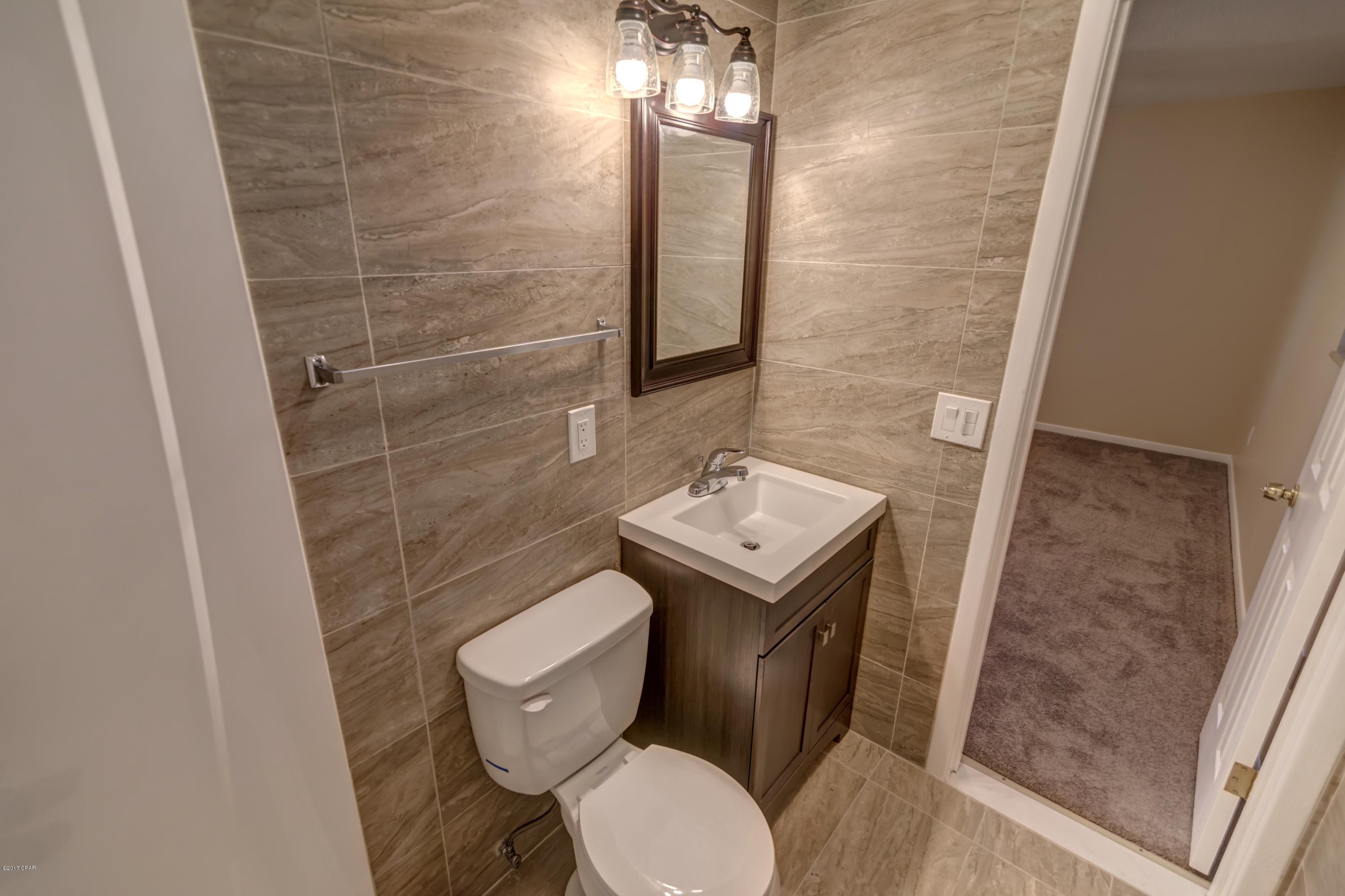 Baywood Shores Est Unit 2 - Residential