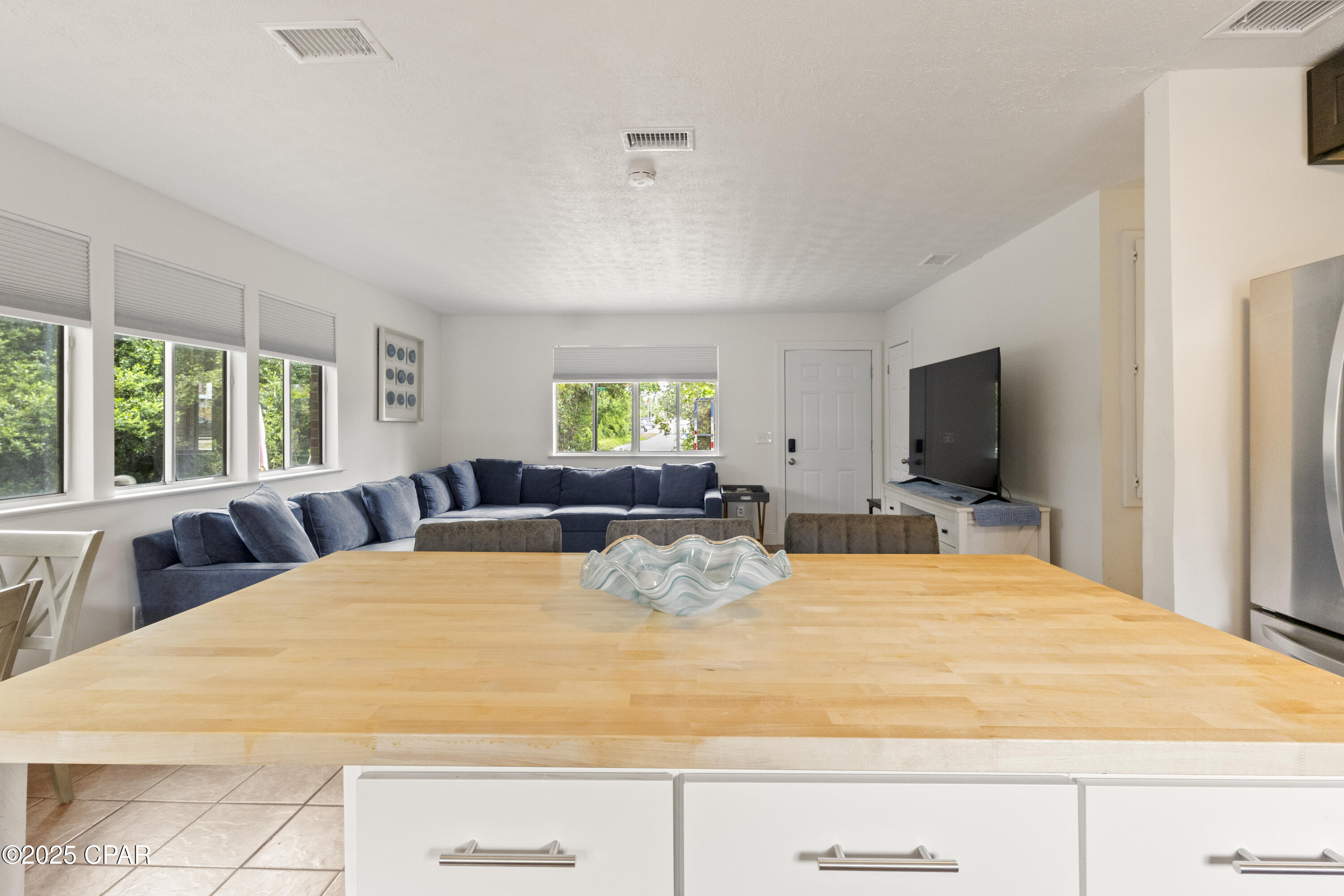 Laguna Beach Estates 8th Add - Residential