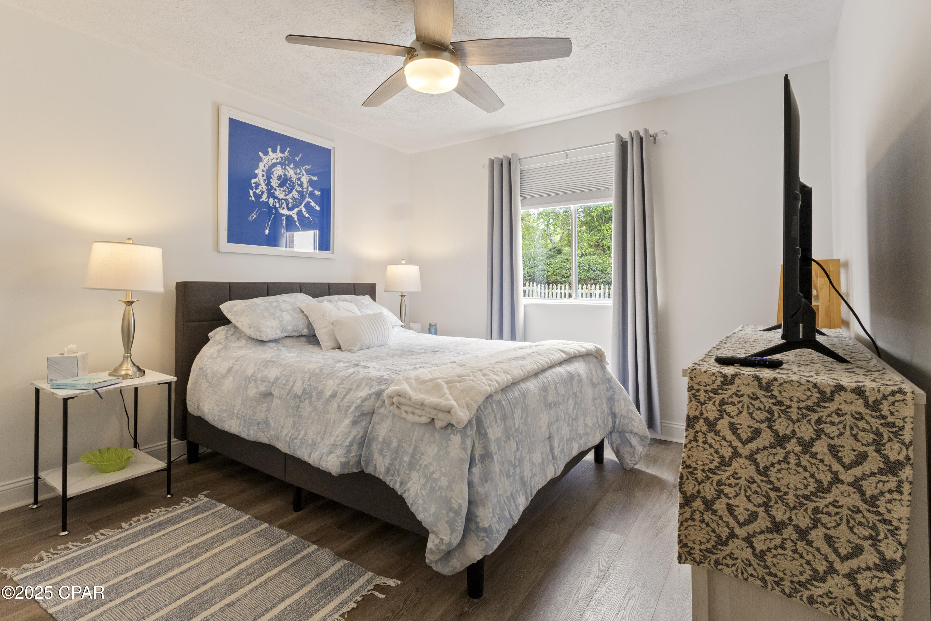 Laguna Beach Estates 8th Add - Residential