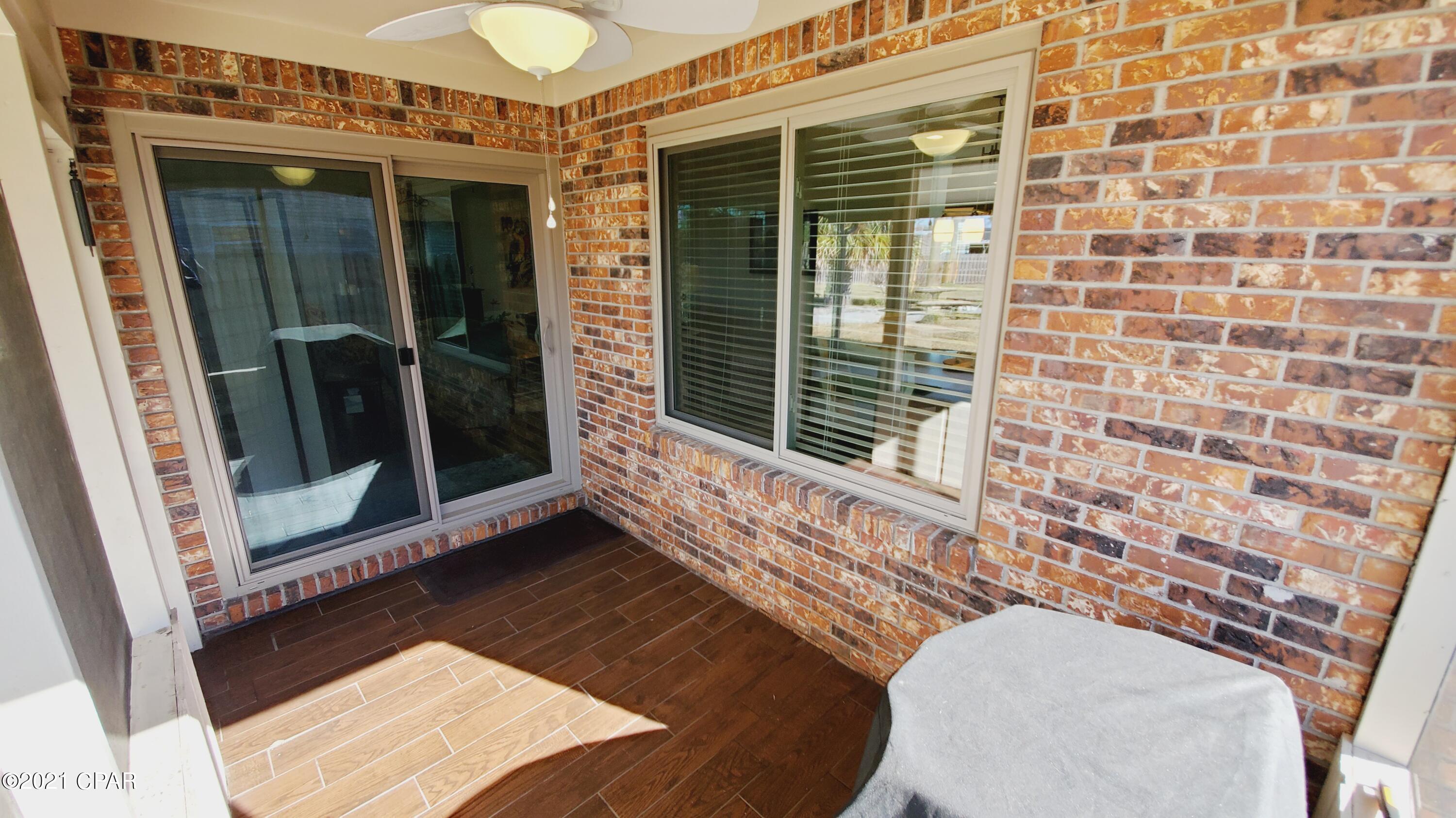 Stanford Place Unit 3 - Residential