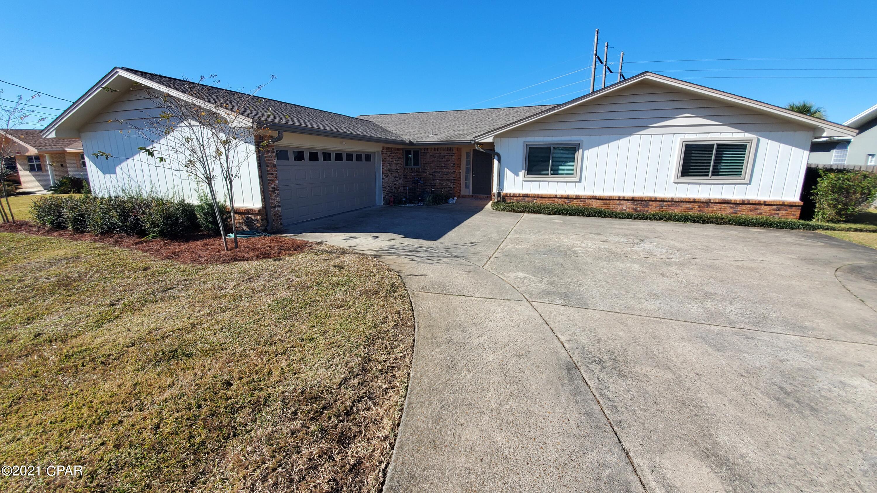 Stanford Place Unit 3 - Residential