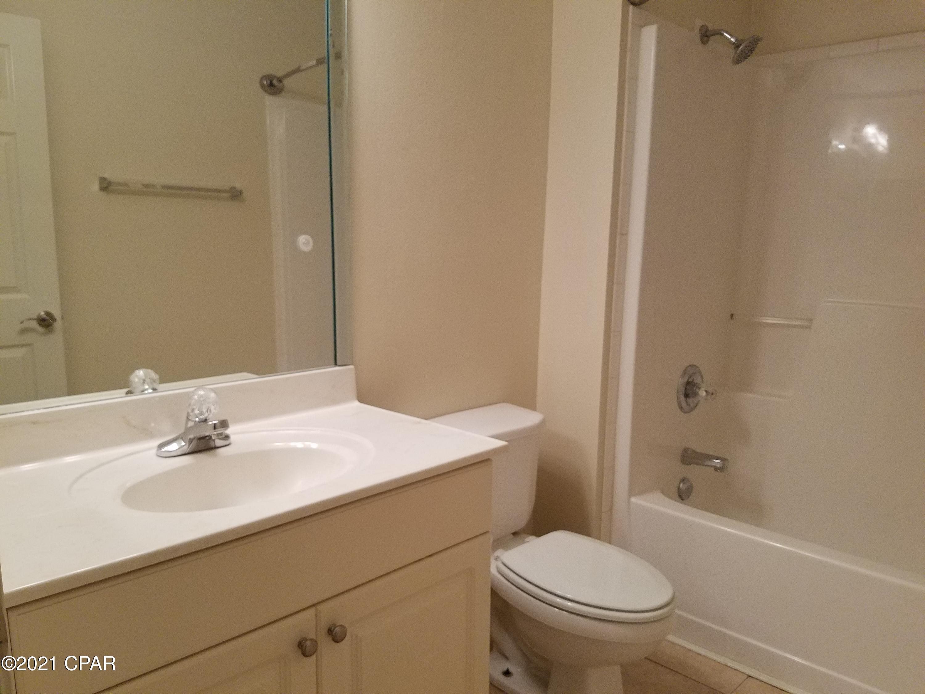 Palmetto Trace Phase 1 - Residential Lease