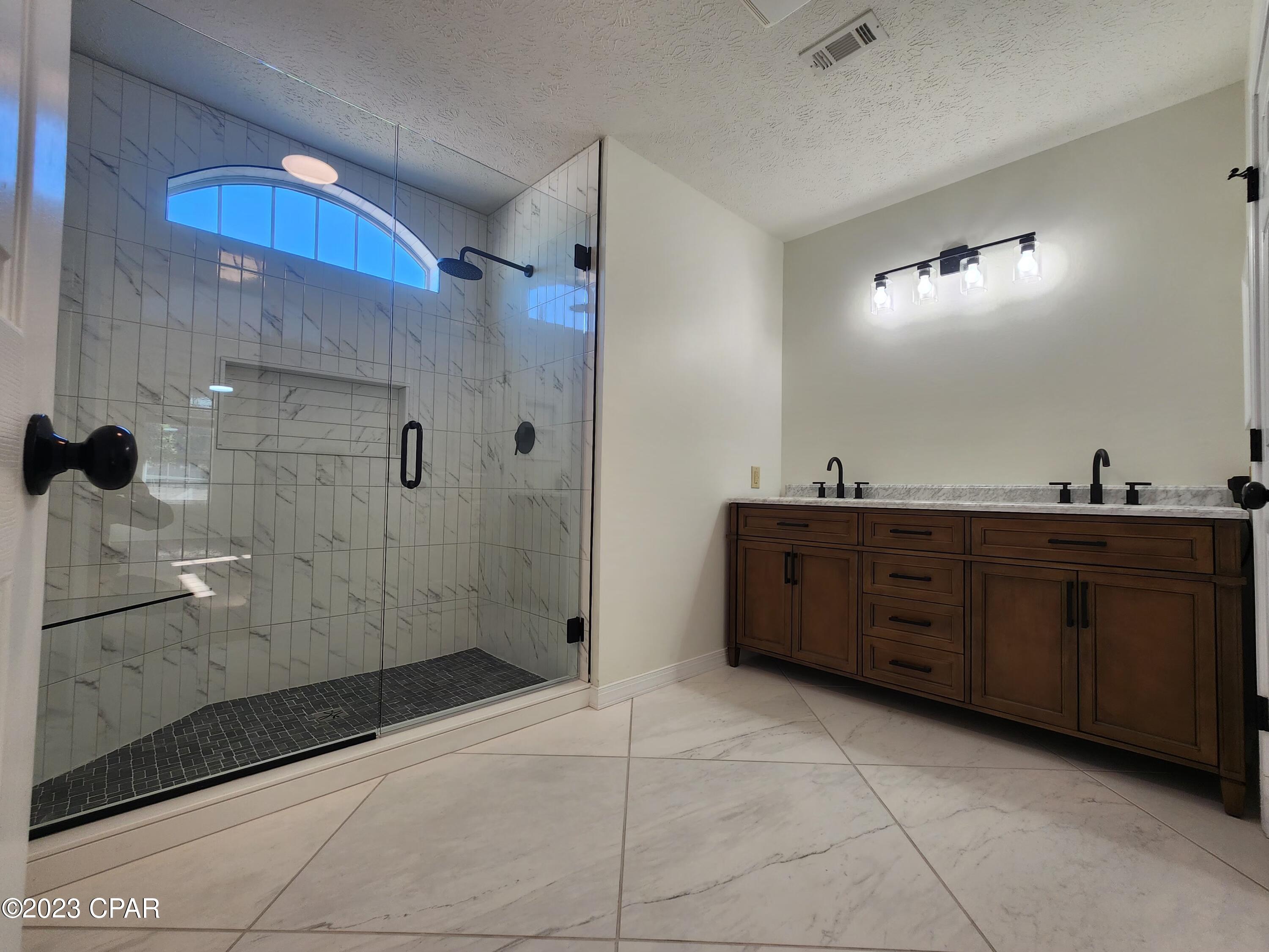 Sunny Hills Unit 19 - Residential