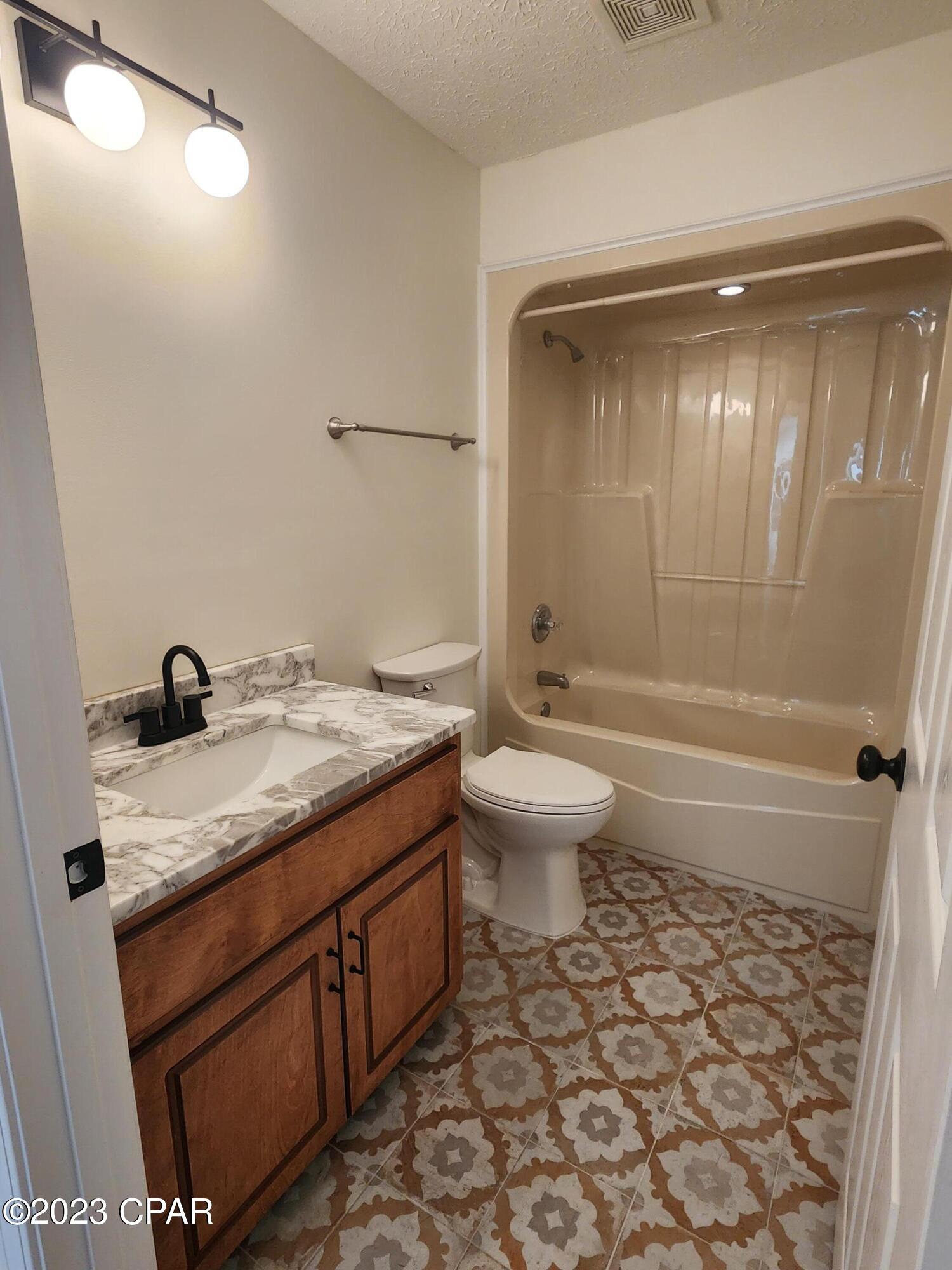 Sunny Hills Unit 19 - Residential