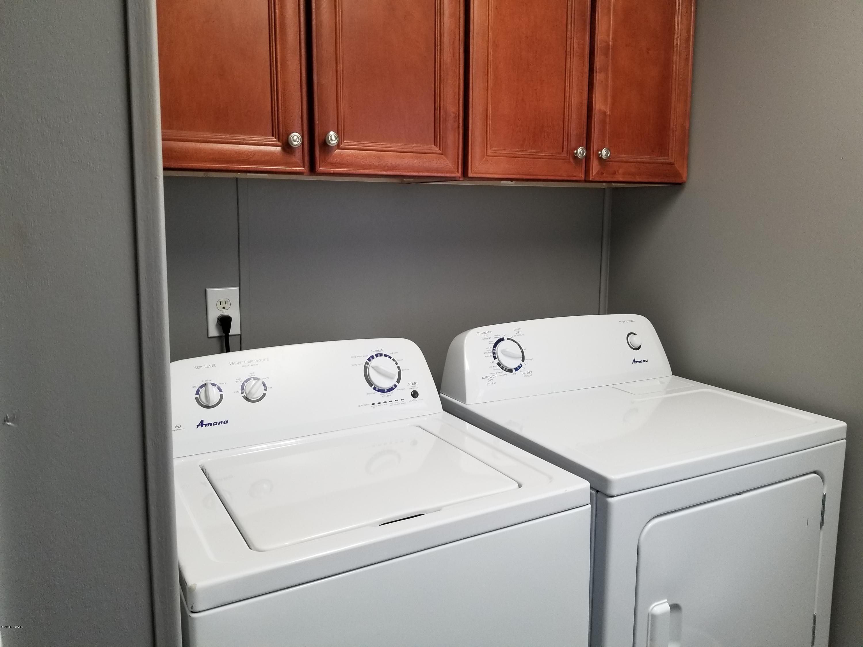 Leisure Lakes - Residential