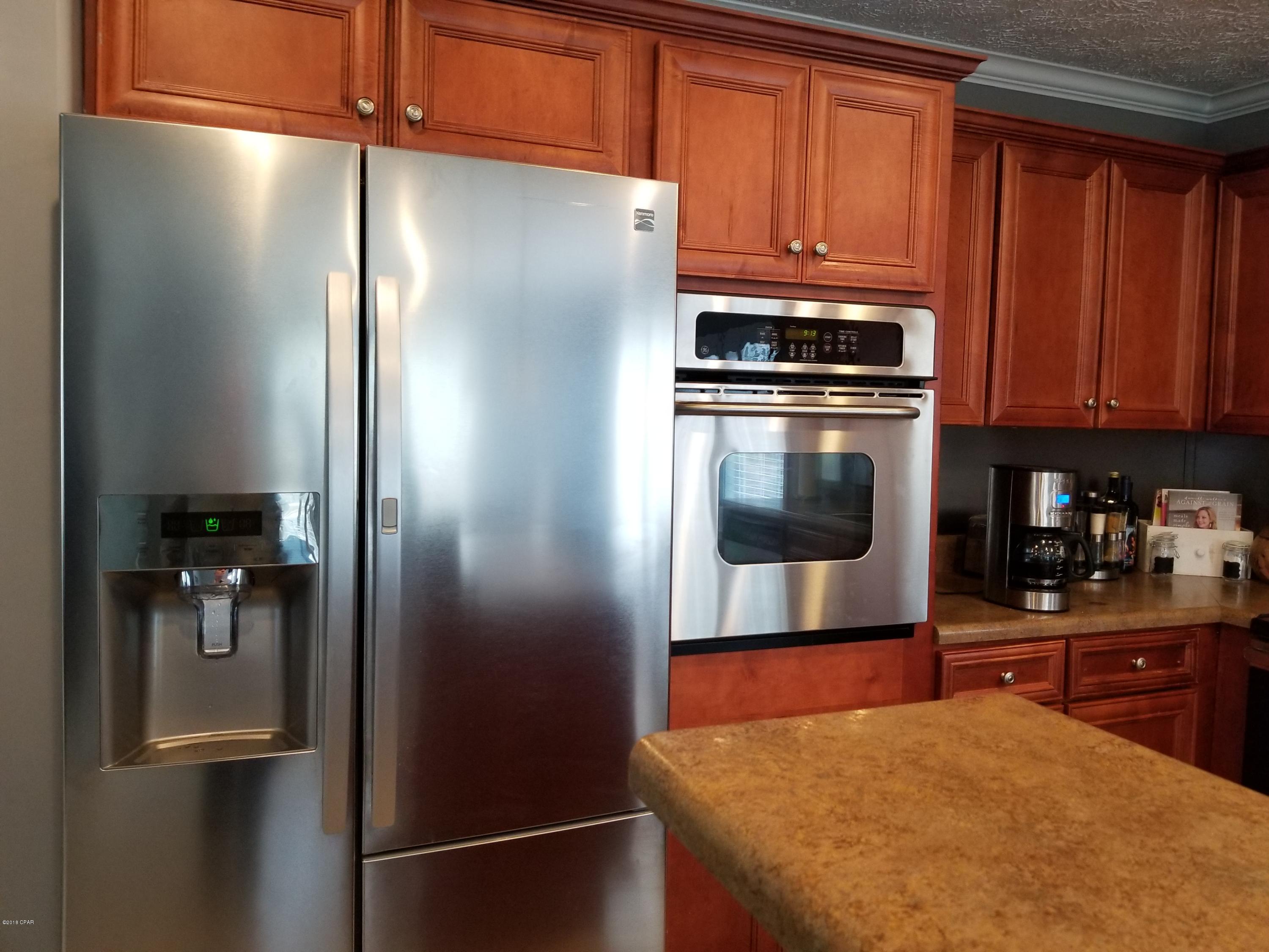 Leisure Lakes - Residential