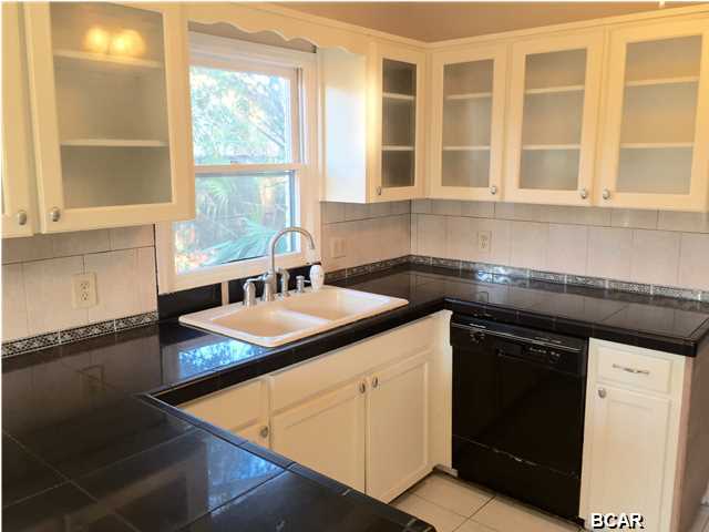 Venetian Villa 1st Add Replat - Residential