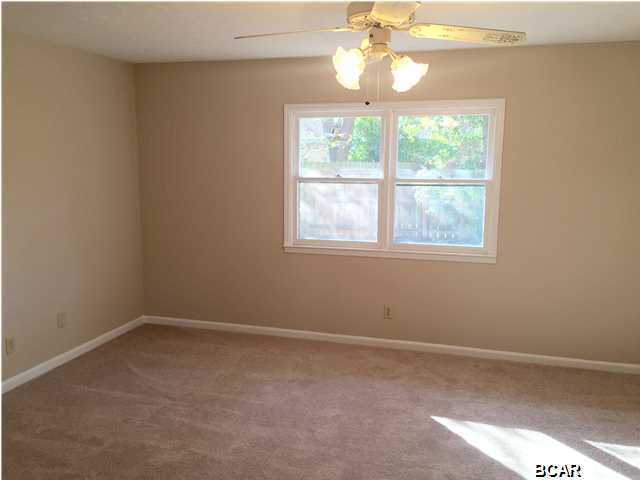 Venetian Villa 1st Add Replat - Residential