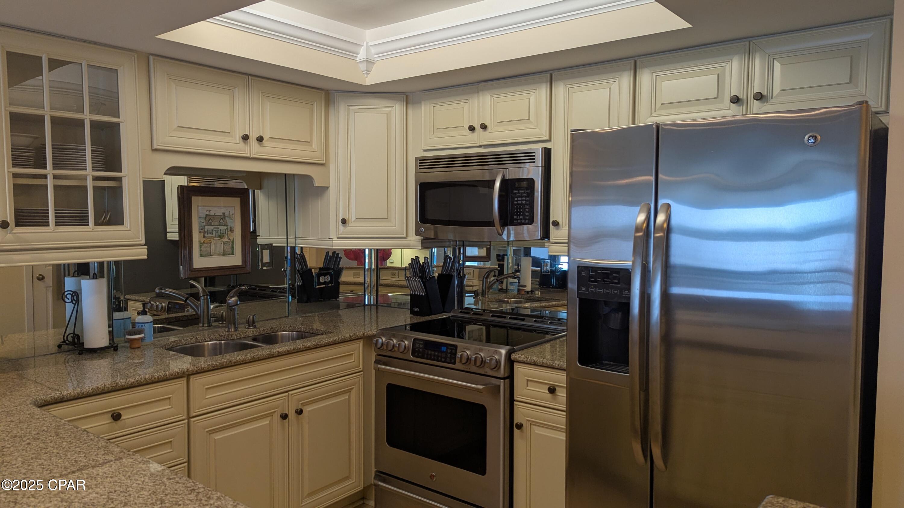 Lagoon Towers Phase I - Residential Lease