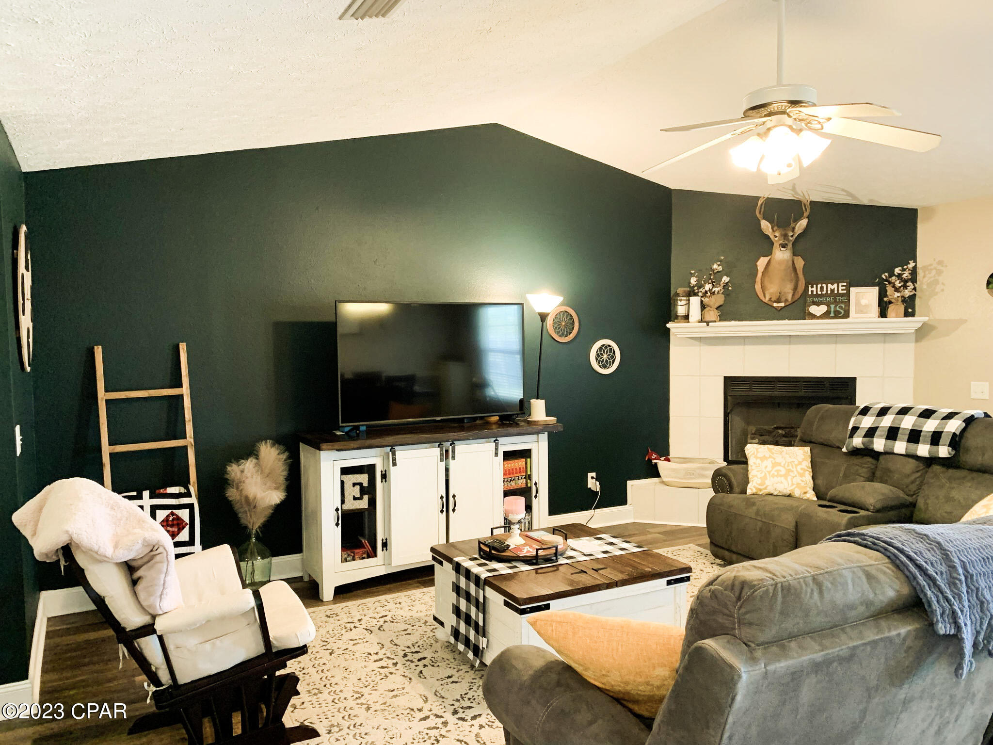 Pelican Point - Residential