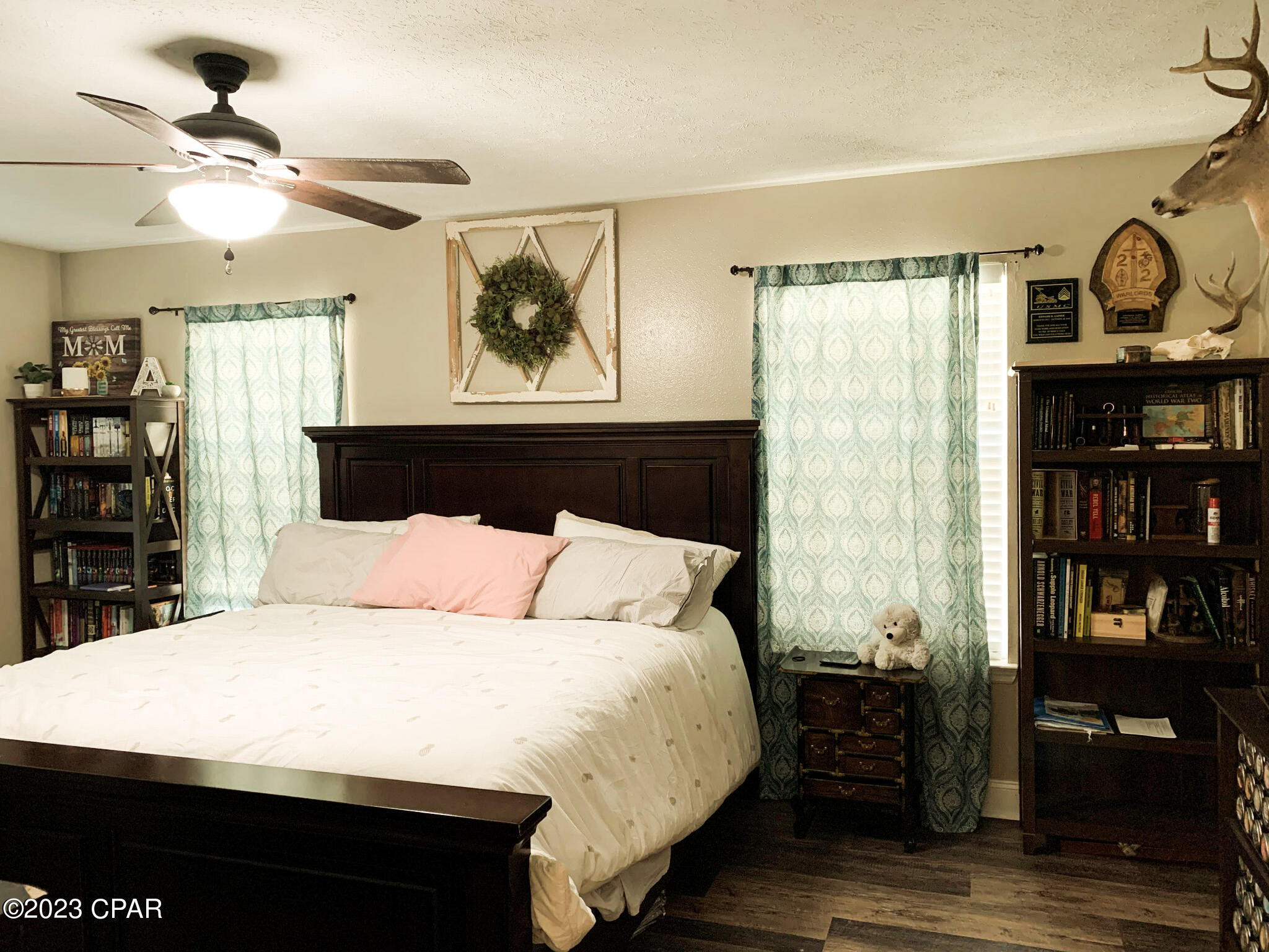 Pelican Point - Residential