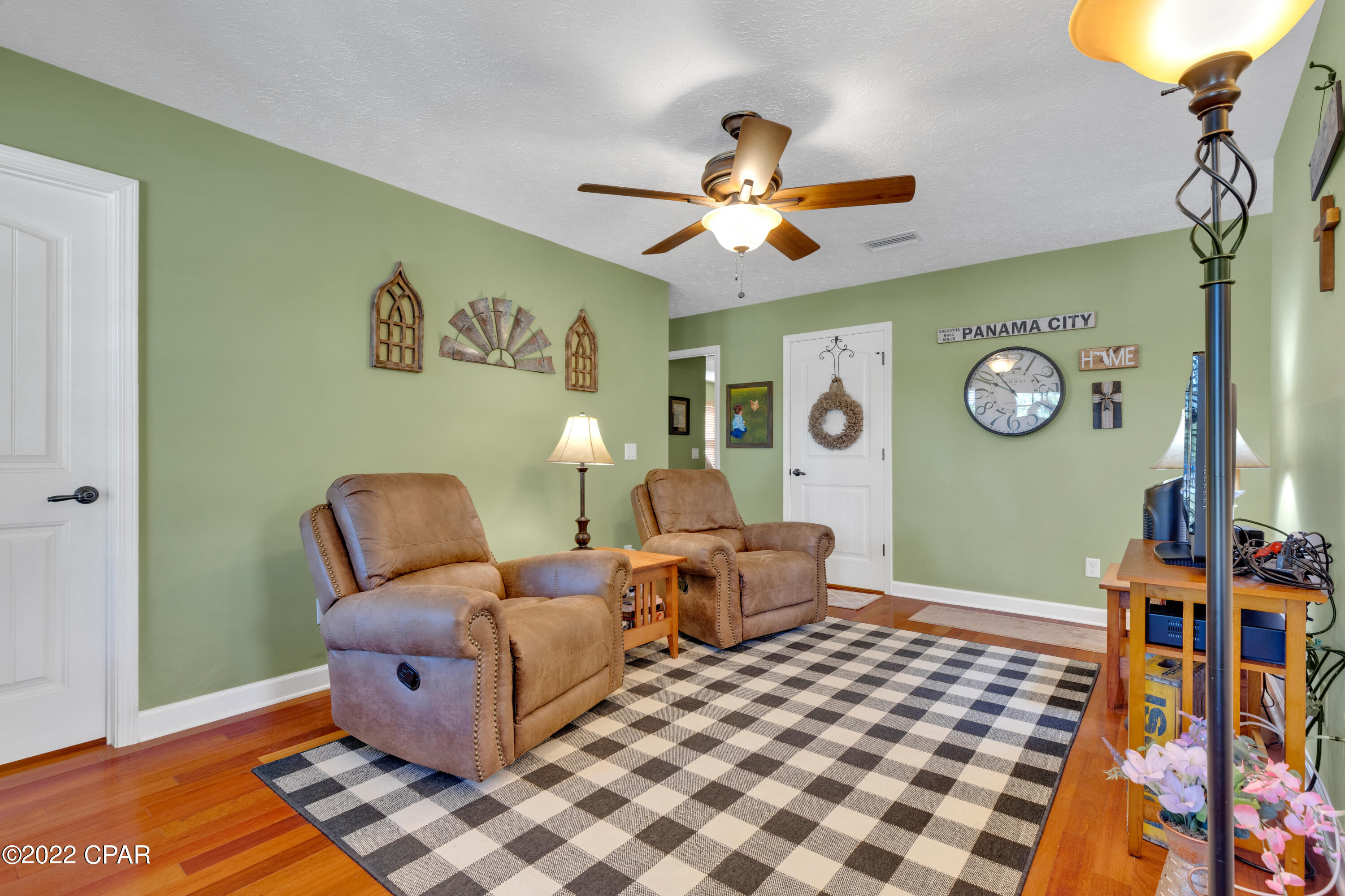 White Oaks - Residential