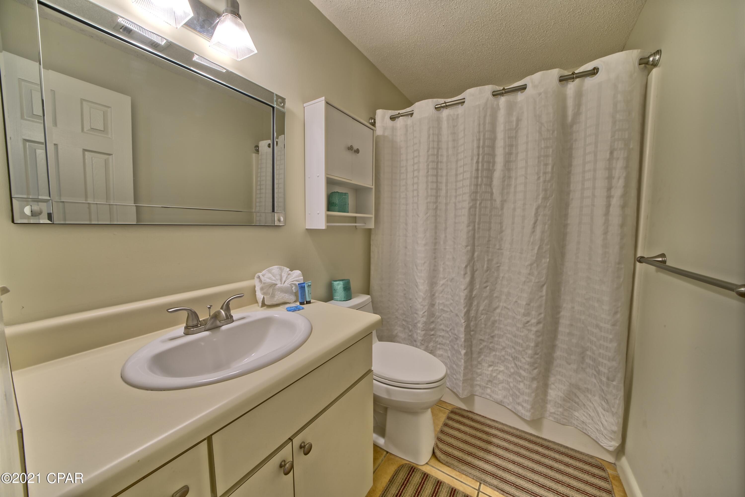 Cresent Bch Unit 1 - Residential