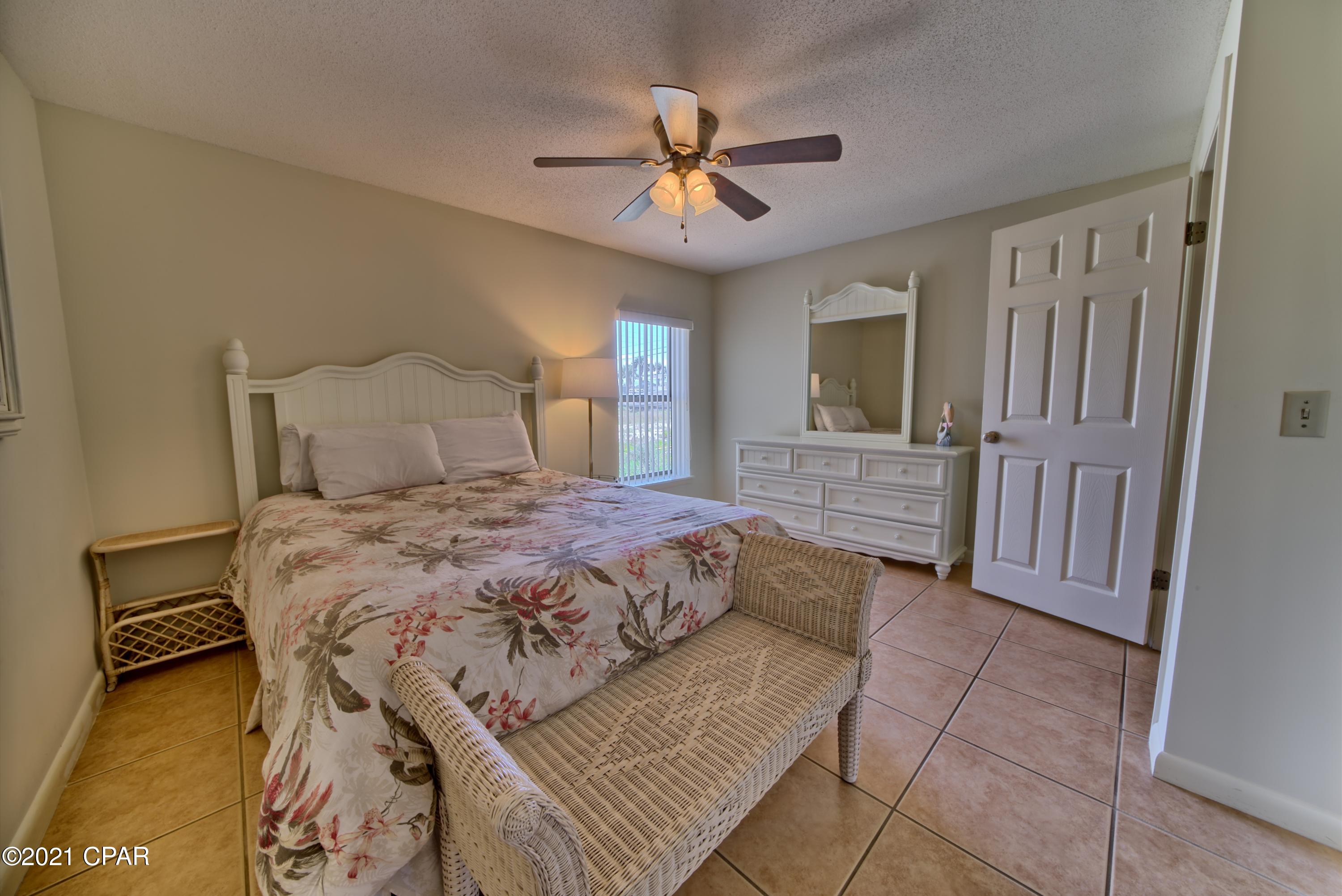 Cresent Bch Unit 1 - Residential