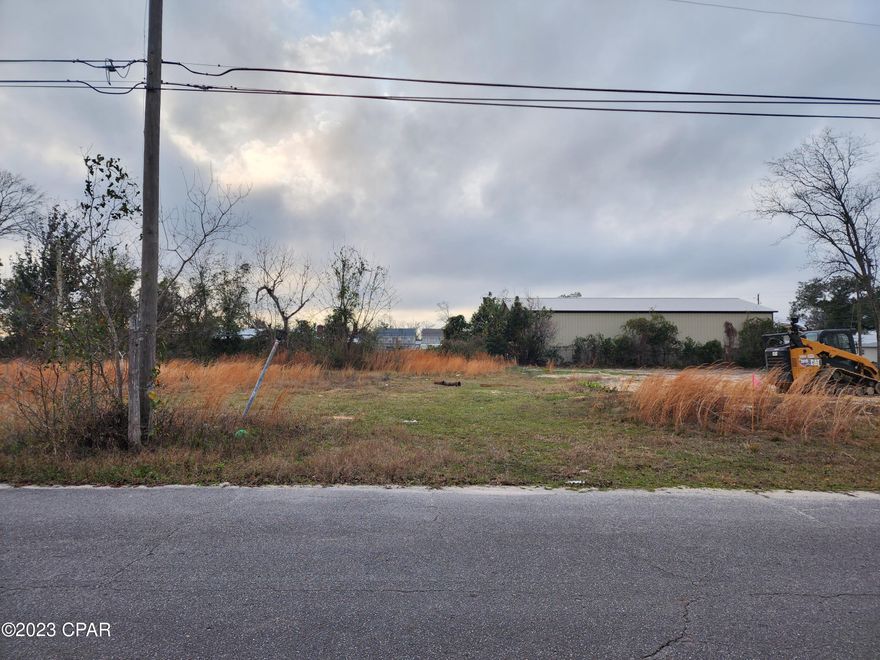 50x150 lot in desirable Lynn Haven! Already cleared, and ready for you to build your dream home!