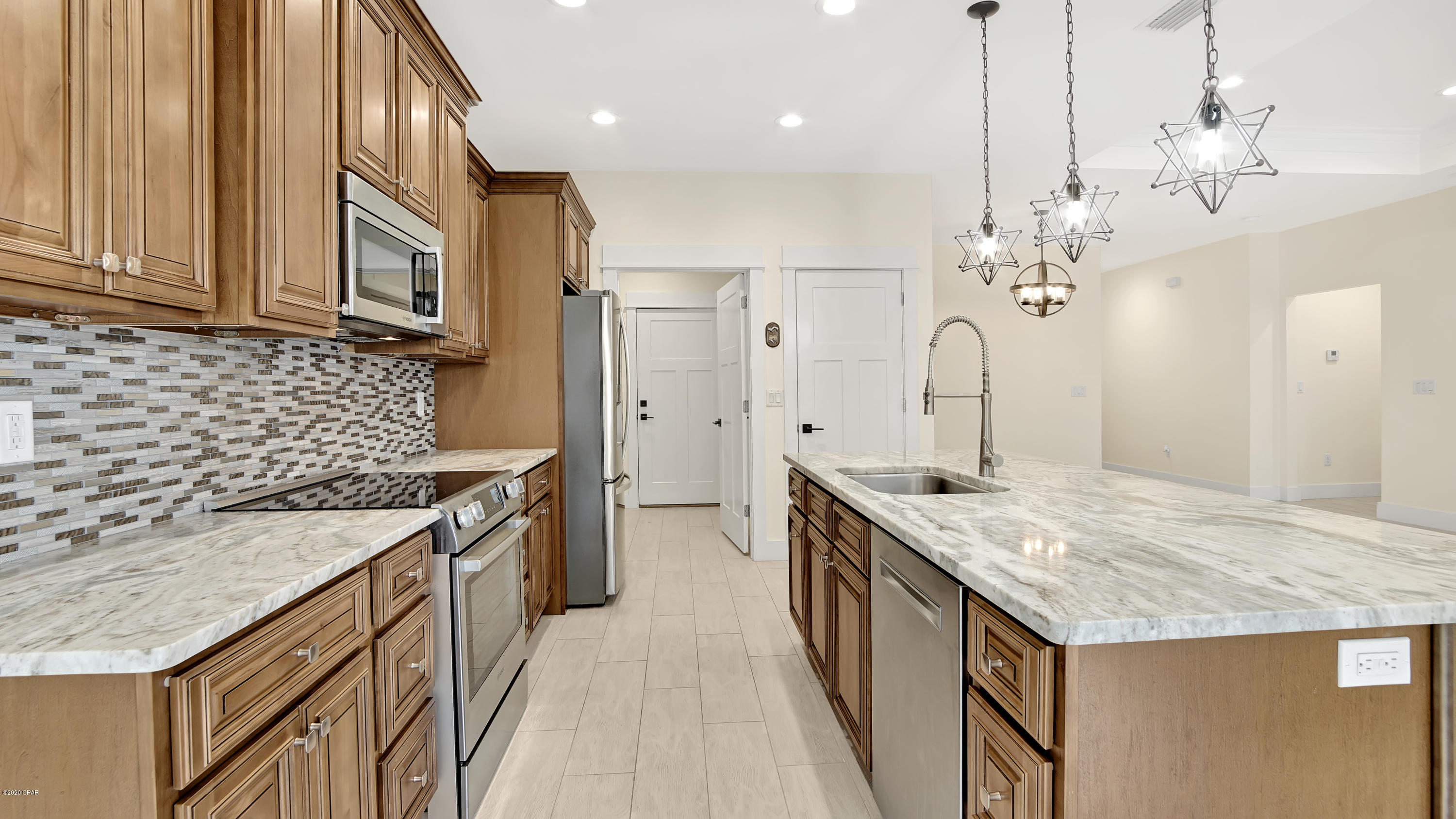 [No Recorded Subdiv] - Residential