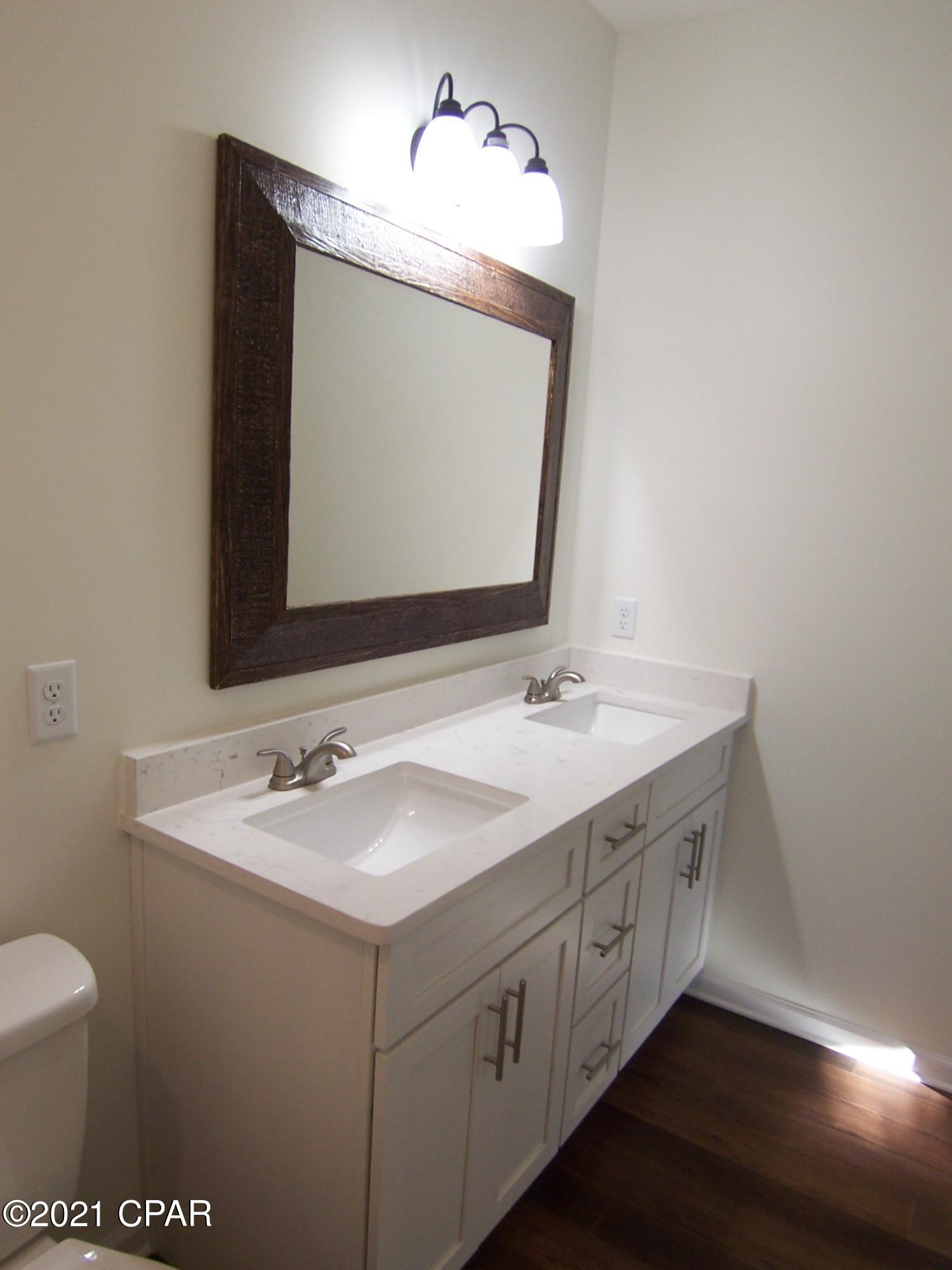 Laguna Beach 8th Add - Residential