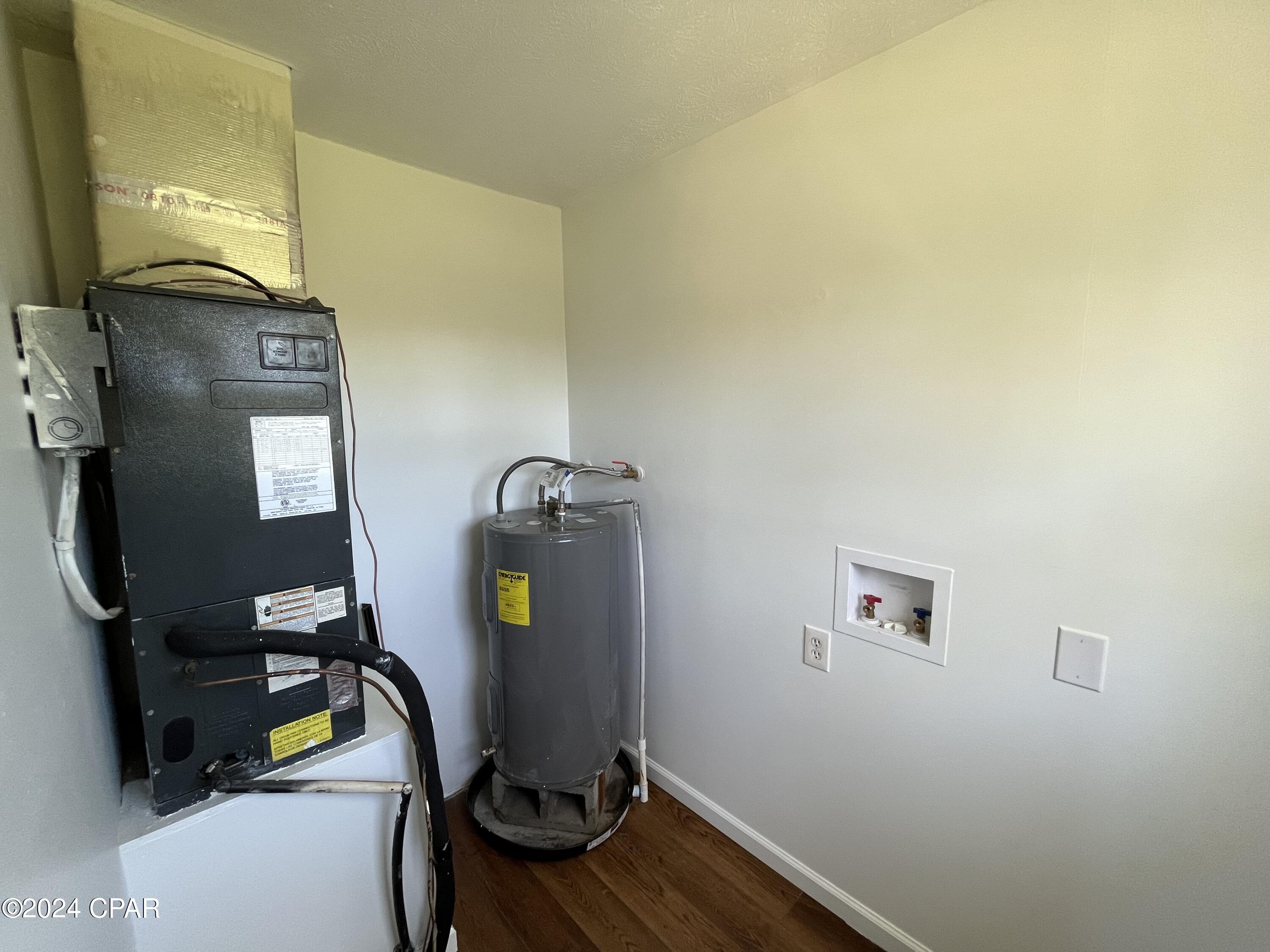 Bayhead Estates Unit 1 - Residential