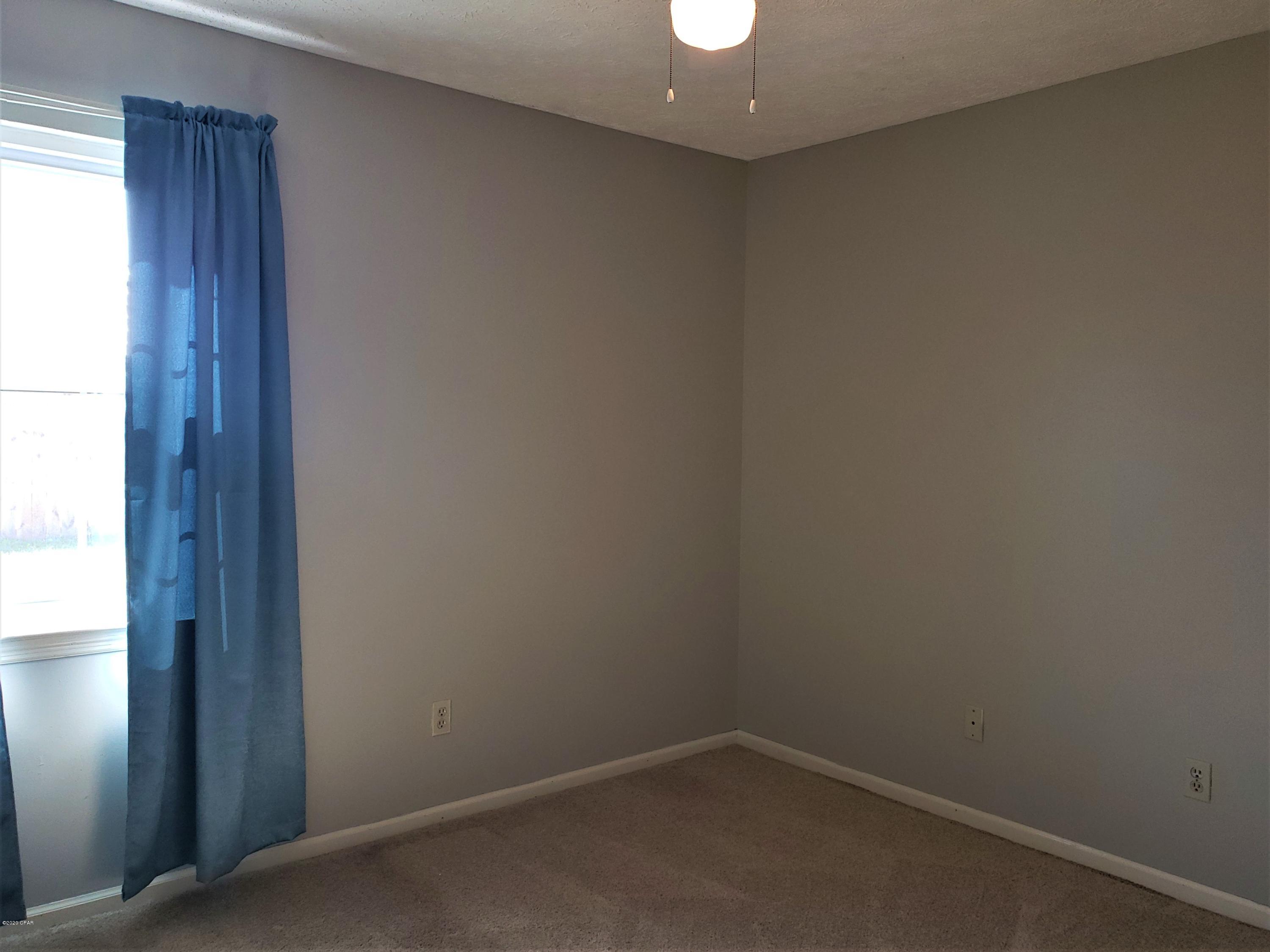 Shadow Bay Unt 3 & 4 - Residential