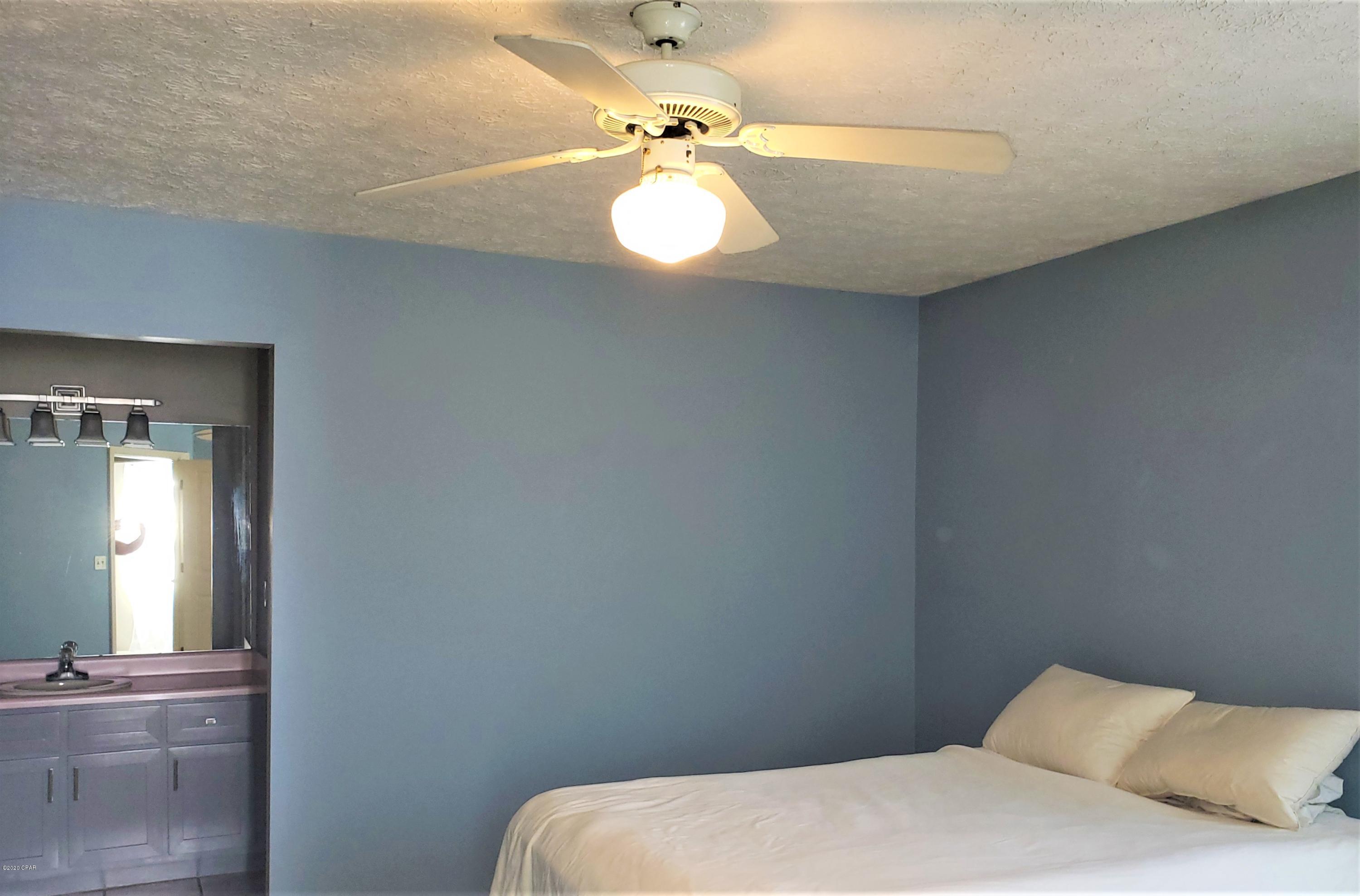 Shadow Bay Unt 3 & 4 - Residential