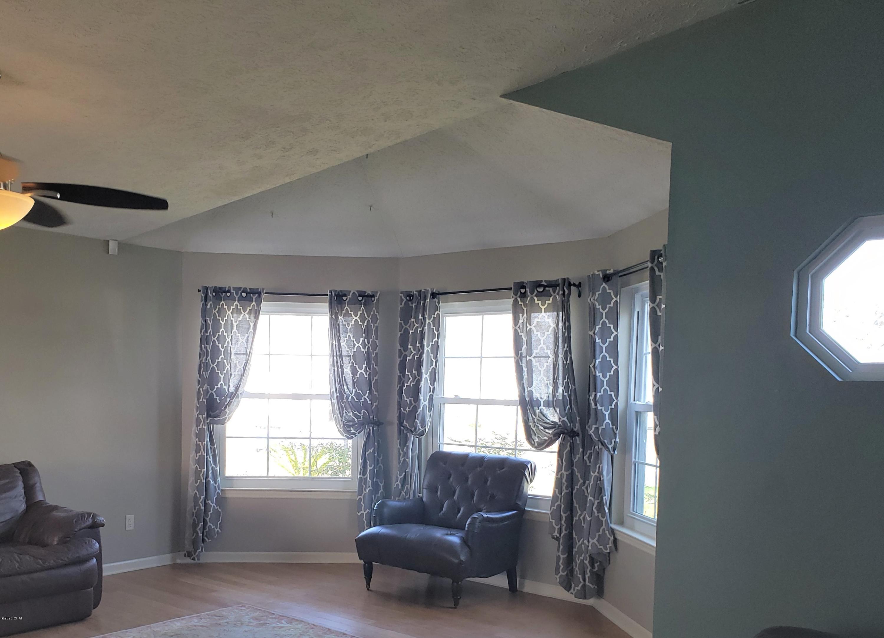 Shadow Bay Unt 3 & 4 - Residential