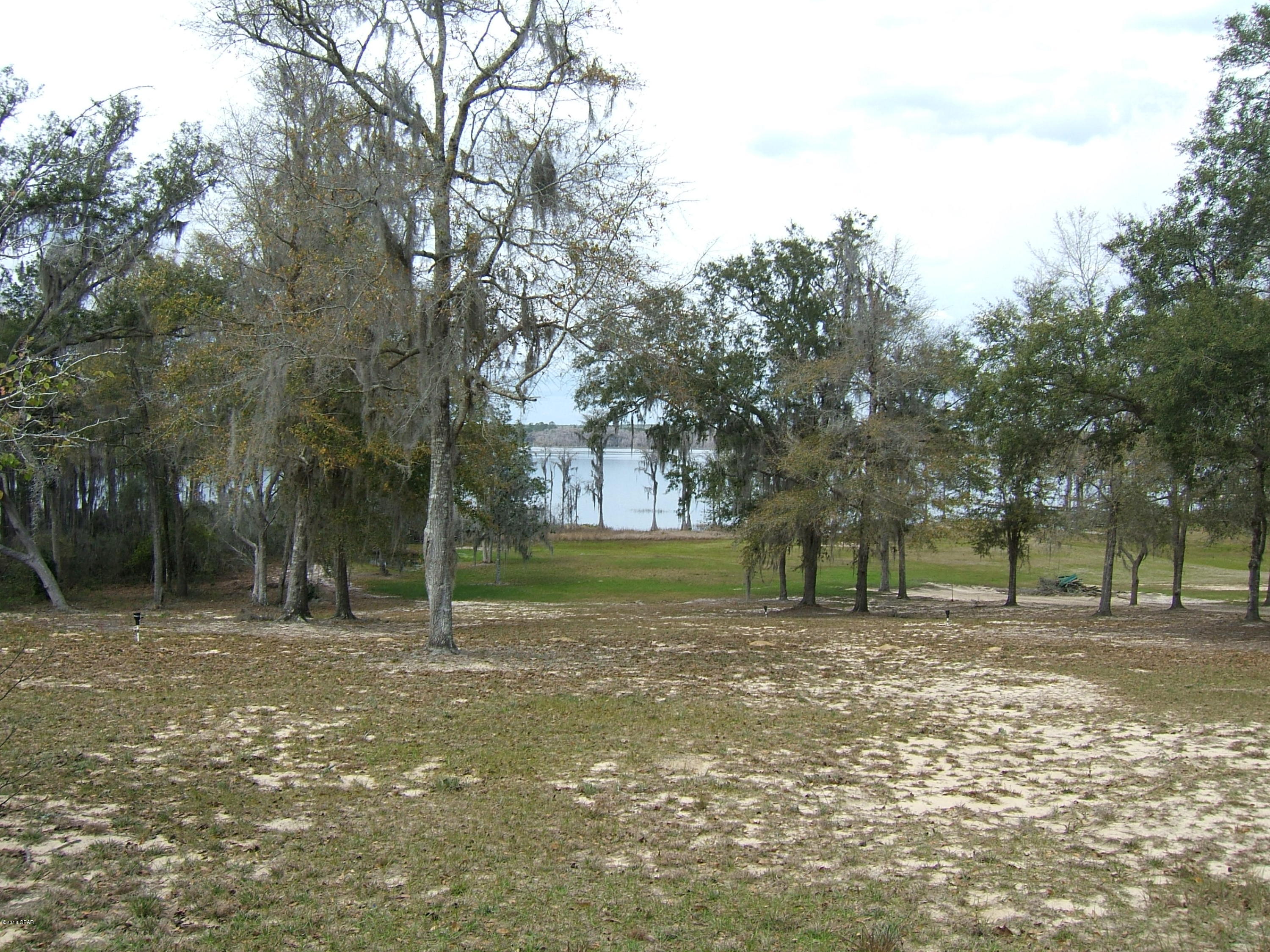 Lucas Lake Retreat - Residential