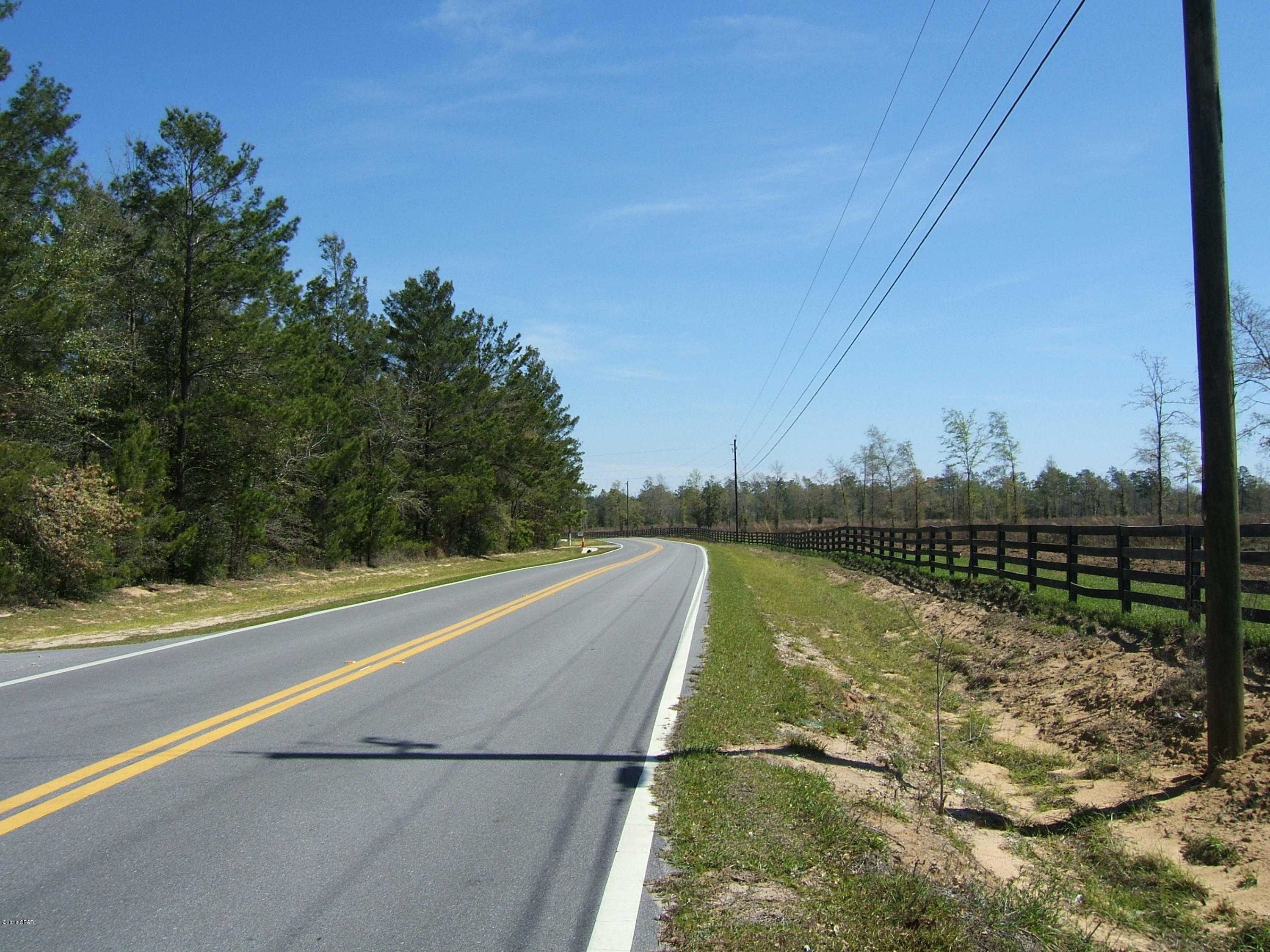 Lucas Lake Retreat - Residential