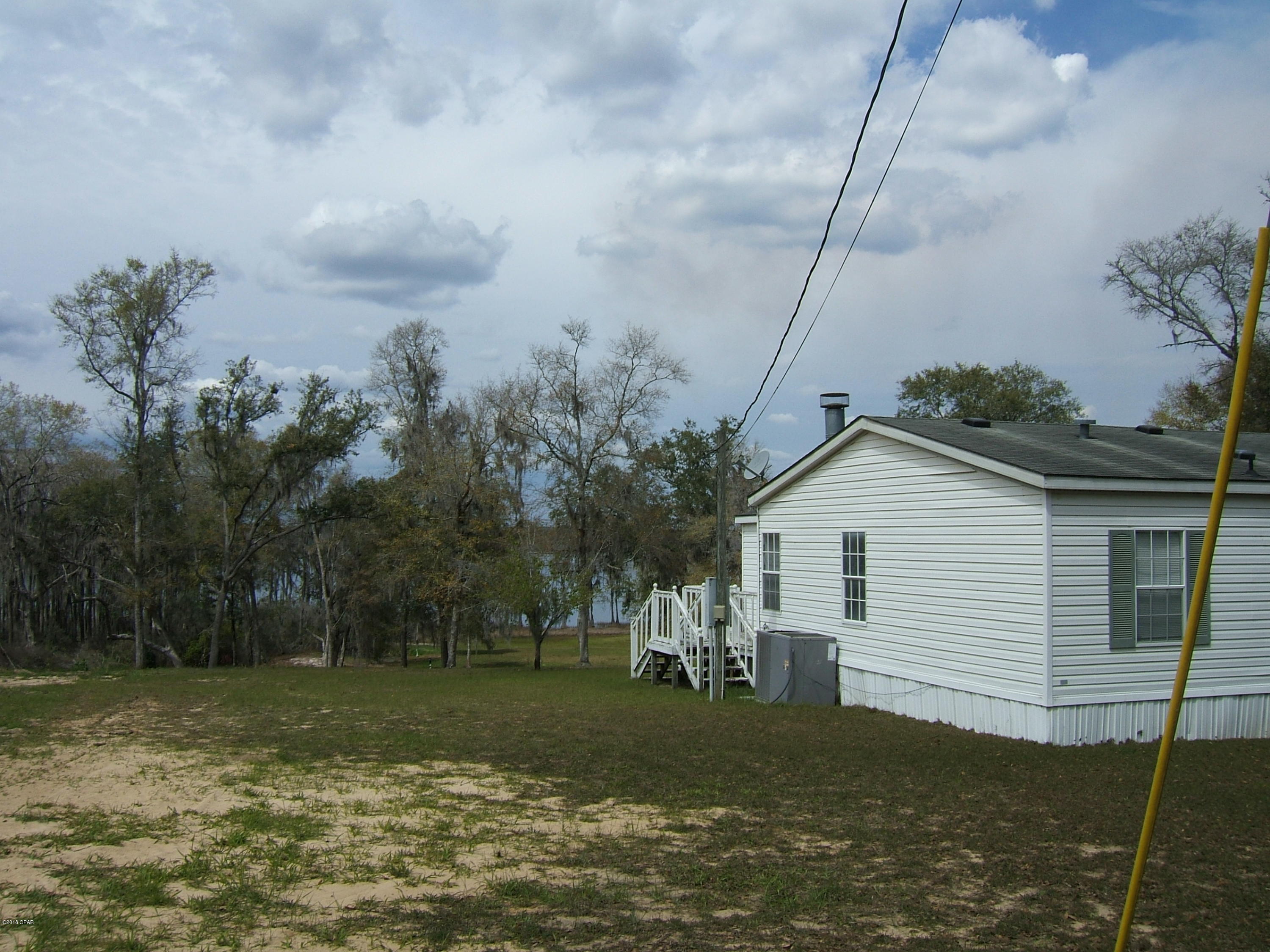 Lucas Lake Retreat - Residential
