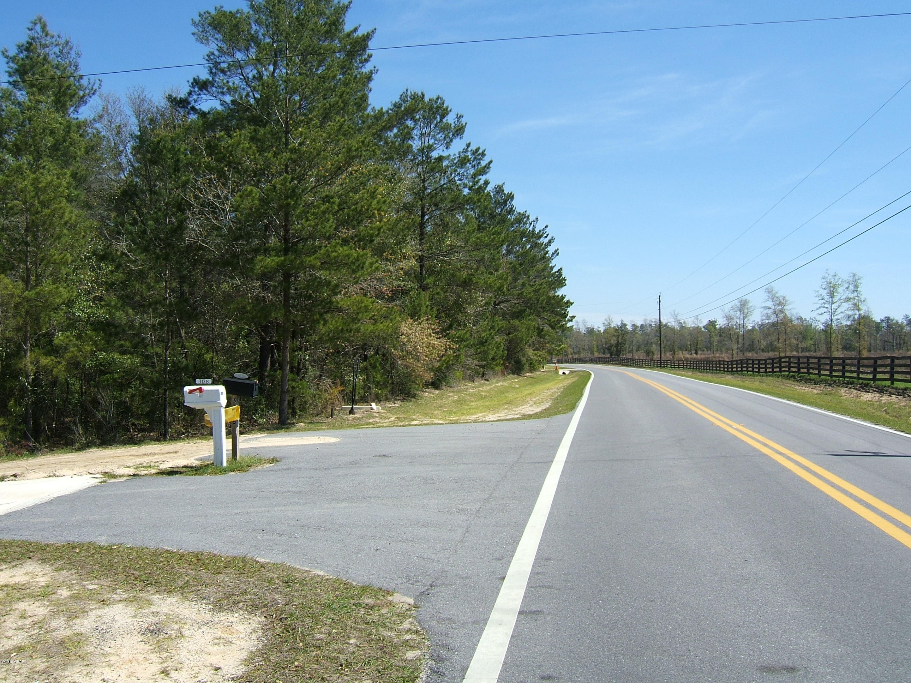 Lucas Lake Retreat - Residential