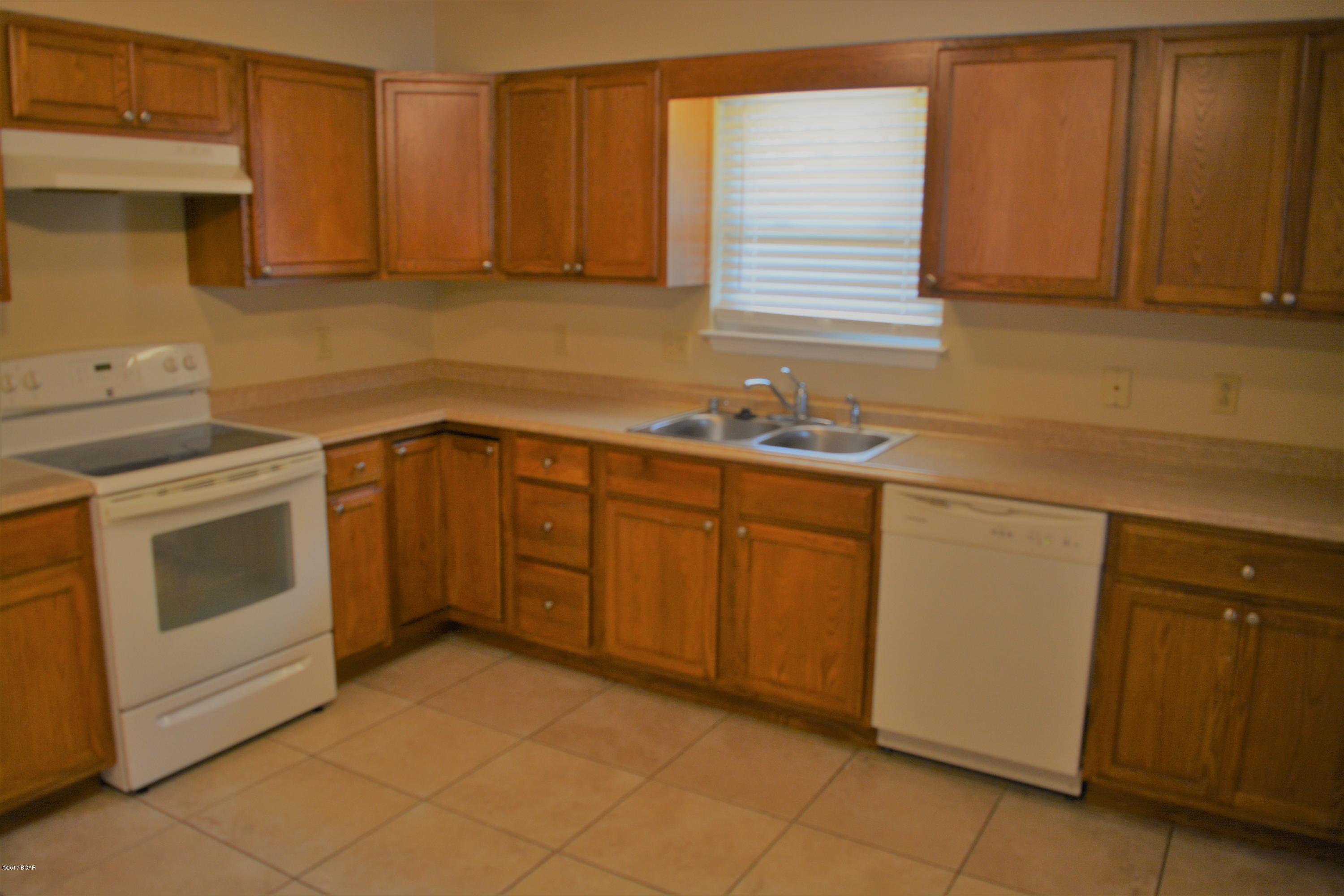 Grimes Callaway Bayou Est U-1 - Residential