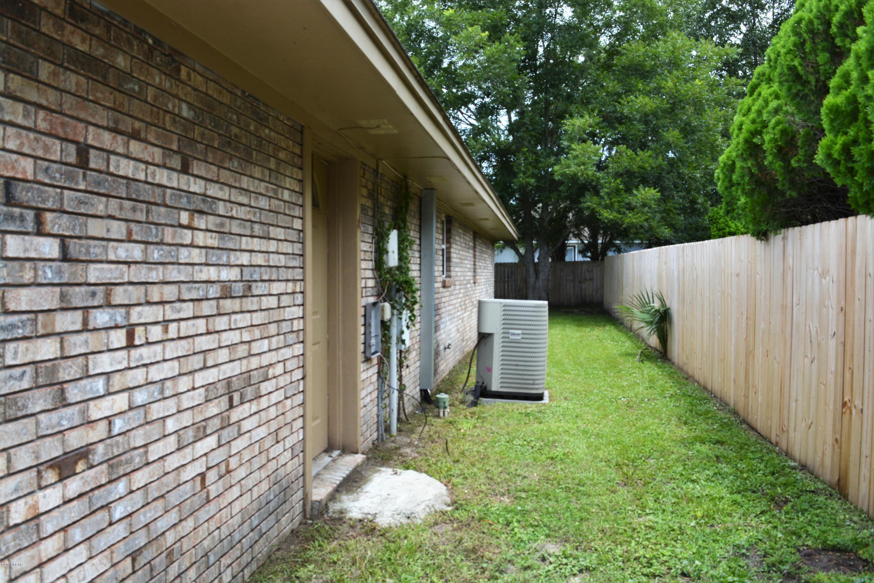 Grimes Callaway Bayou Est U-1 - Residential