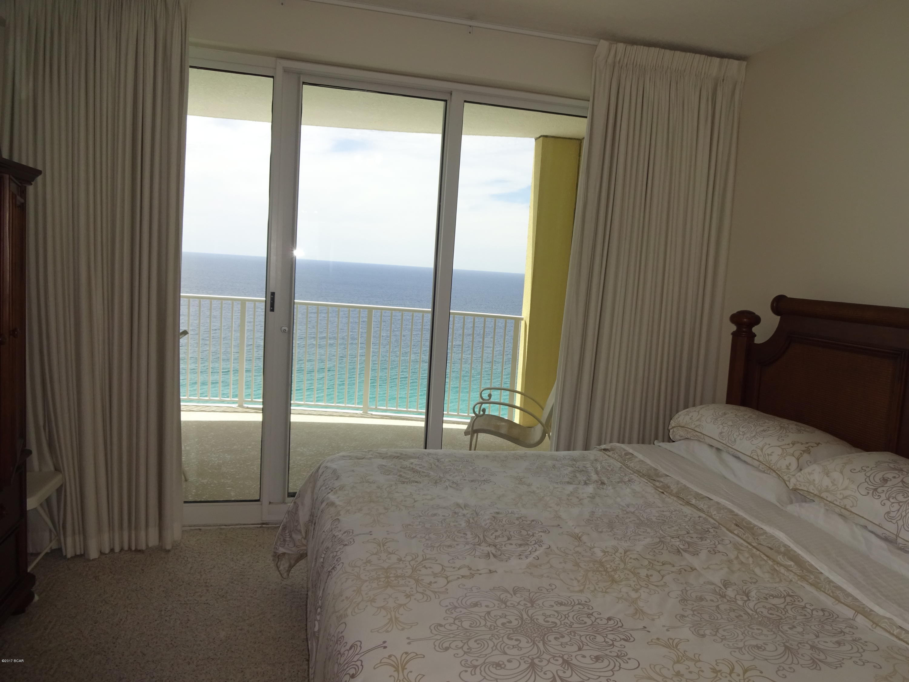 Emerald Isle - Residential