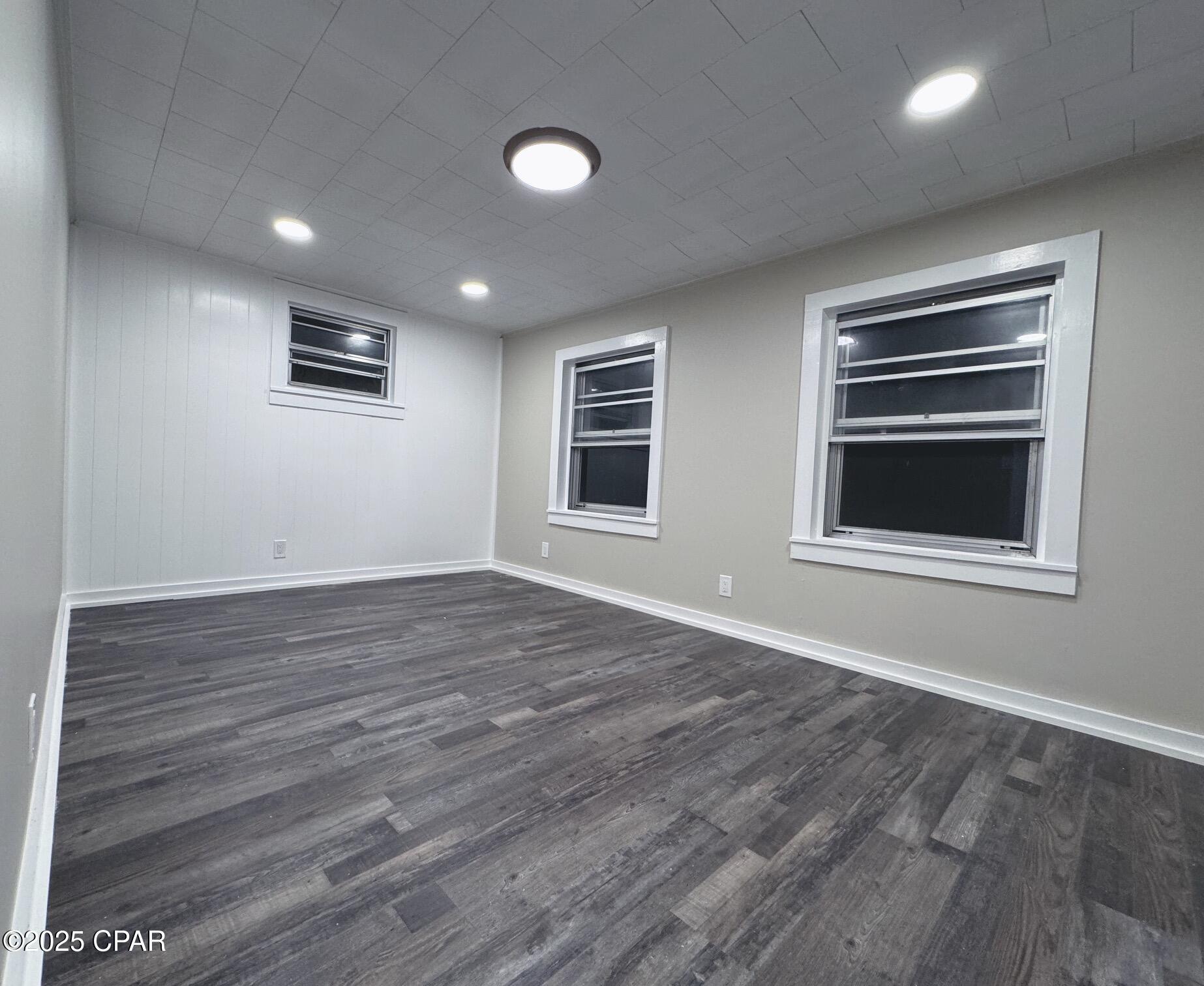 Biltmore Beach - Residential