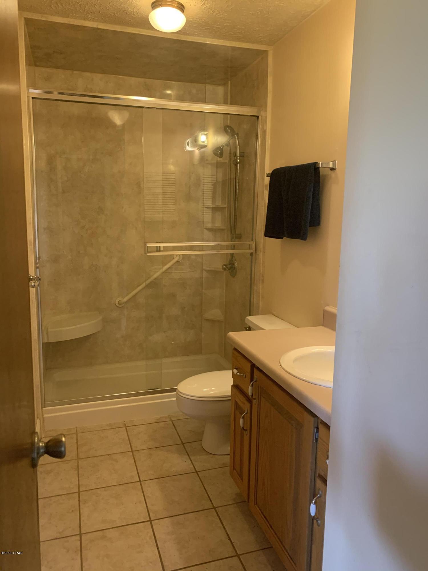 Baywood Shores Est Unit 7 - Residential