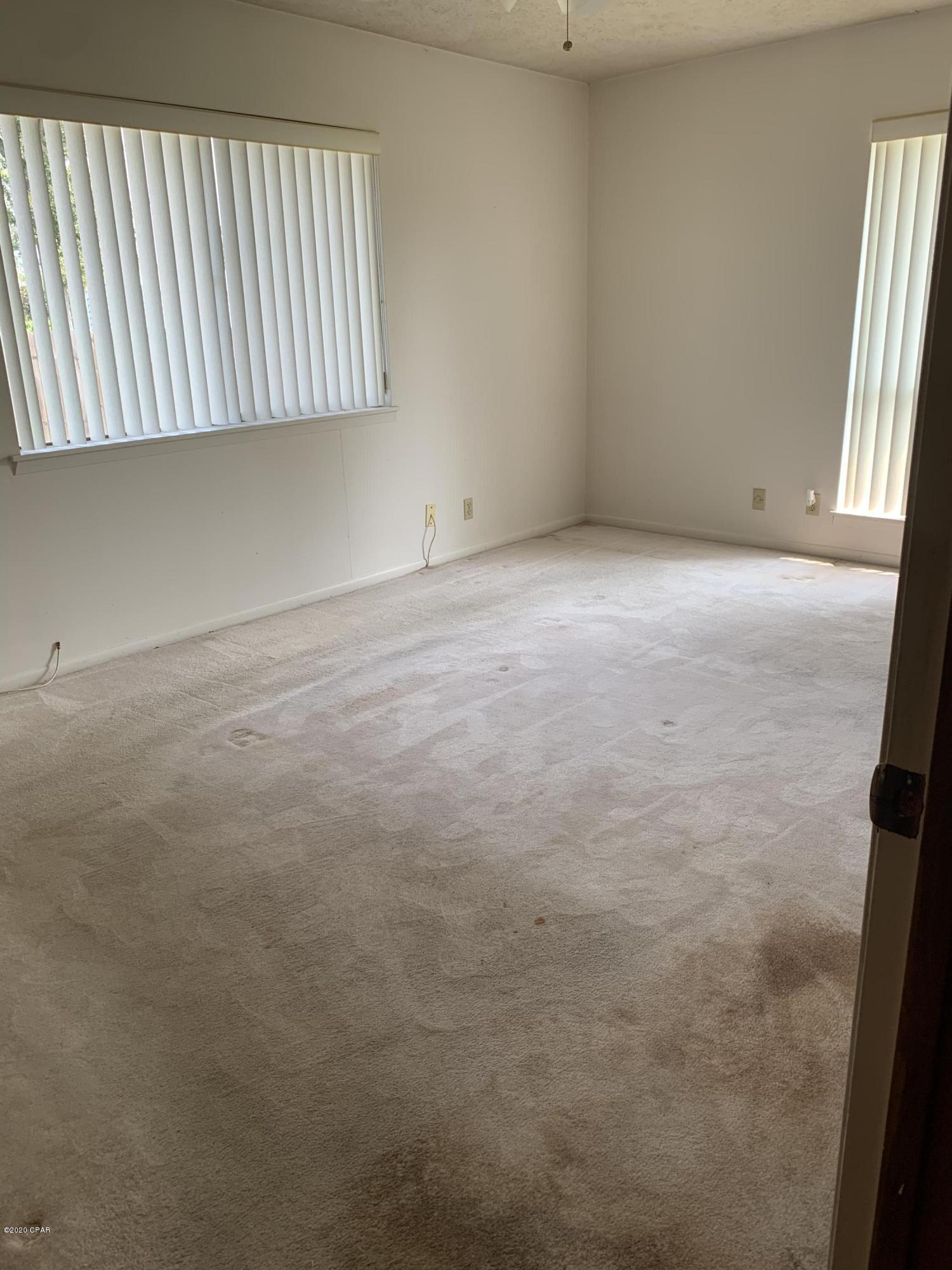 Baywood Shores Est Unit 7 - Residential