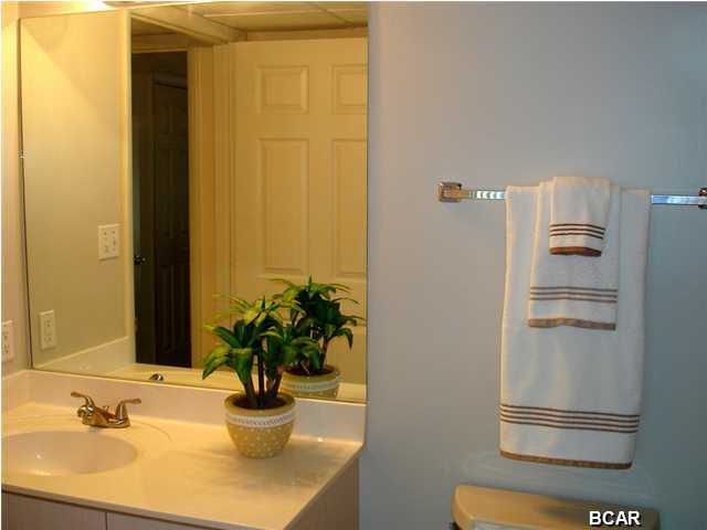 Hombre Golf Village - Residential