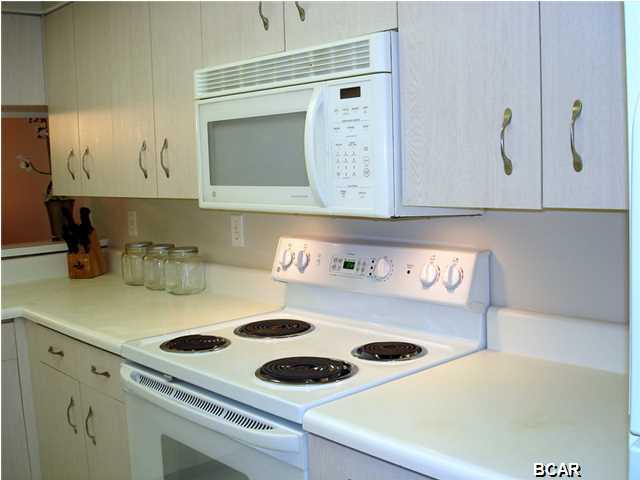 Hombre Golf Village - Residential