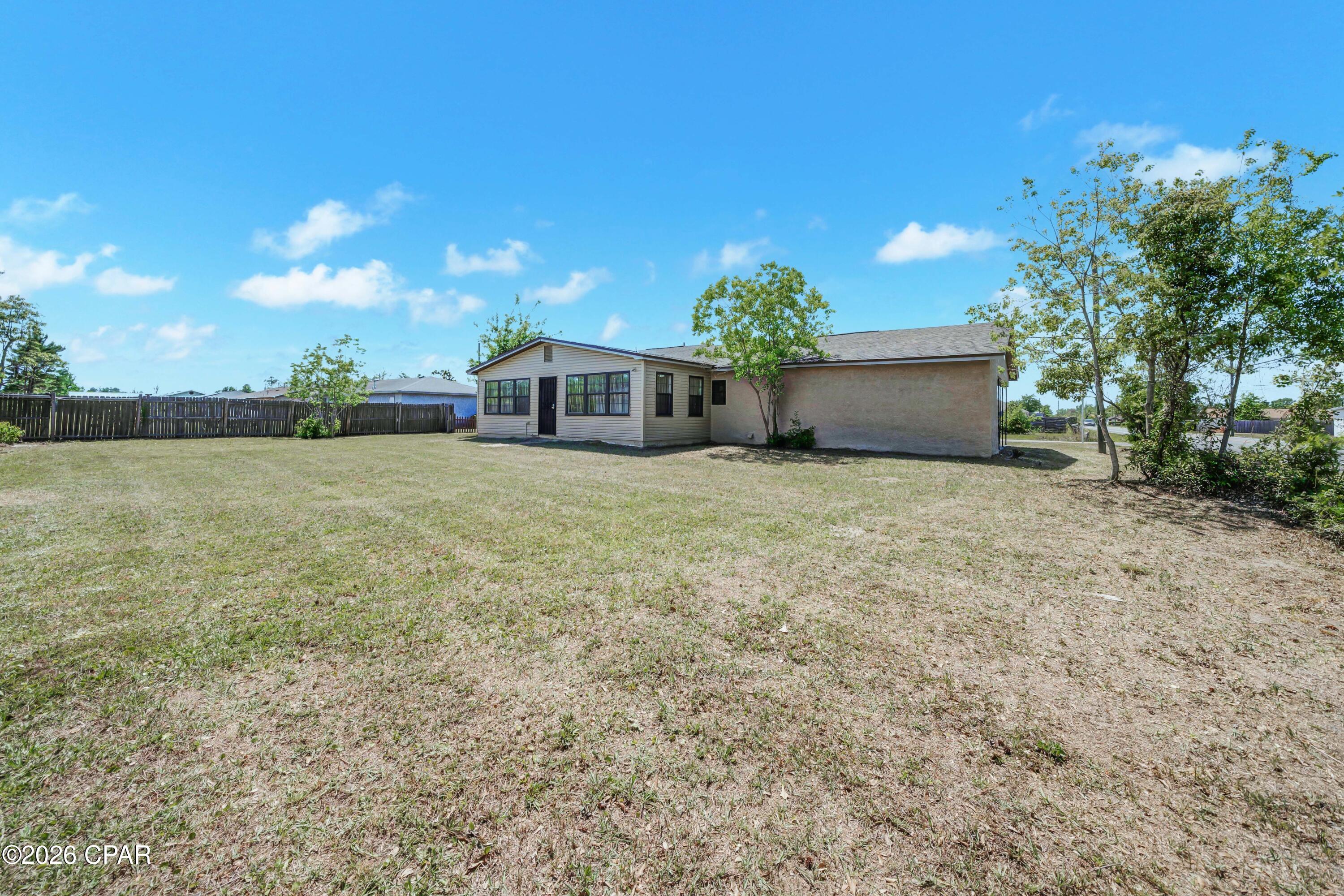 [No Recorded Subdiv] - Residential Lease
