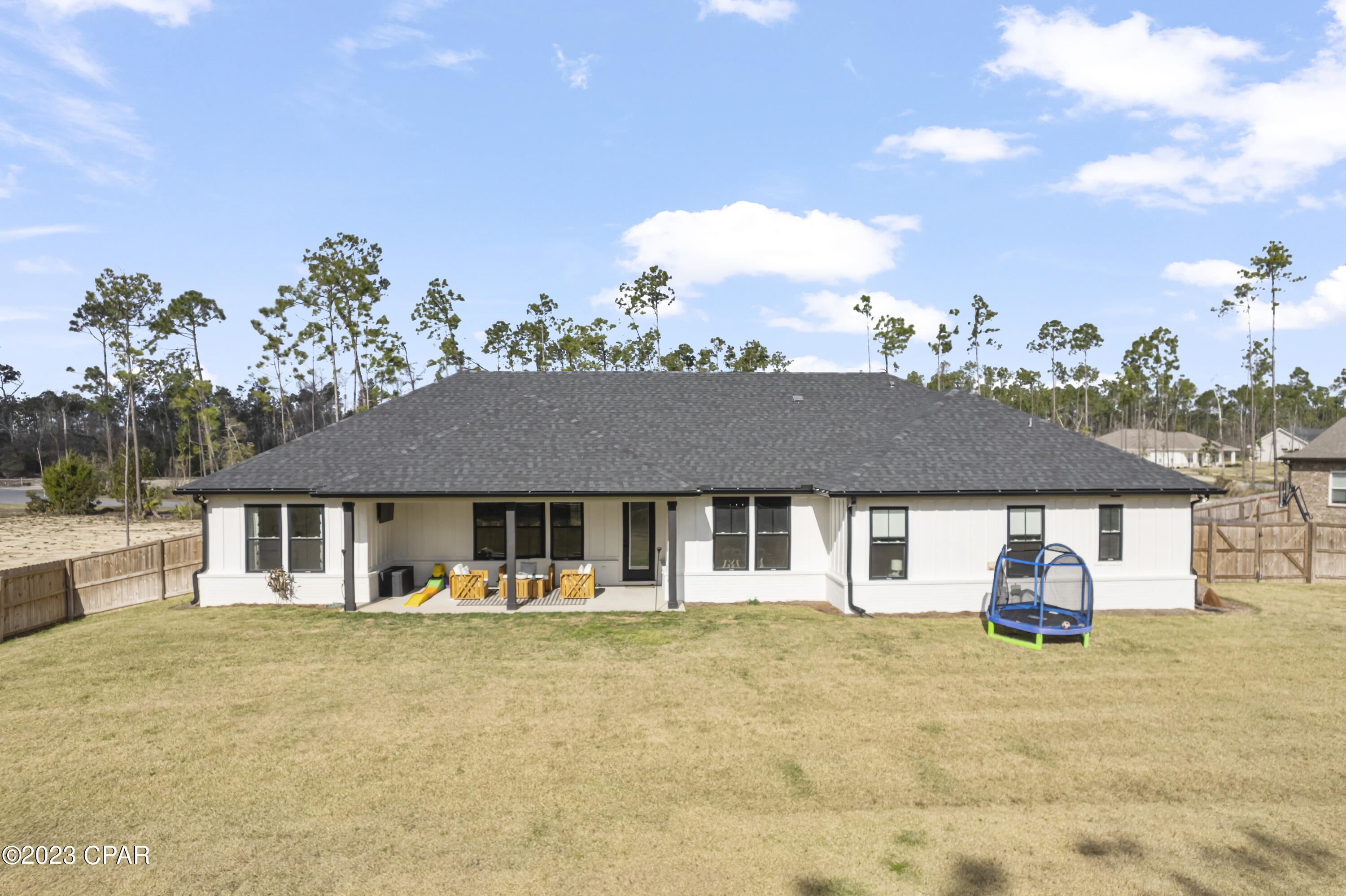 Cedar Creek At Deerpoint Lake - Residential