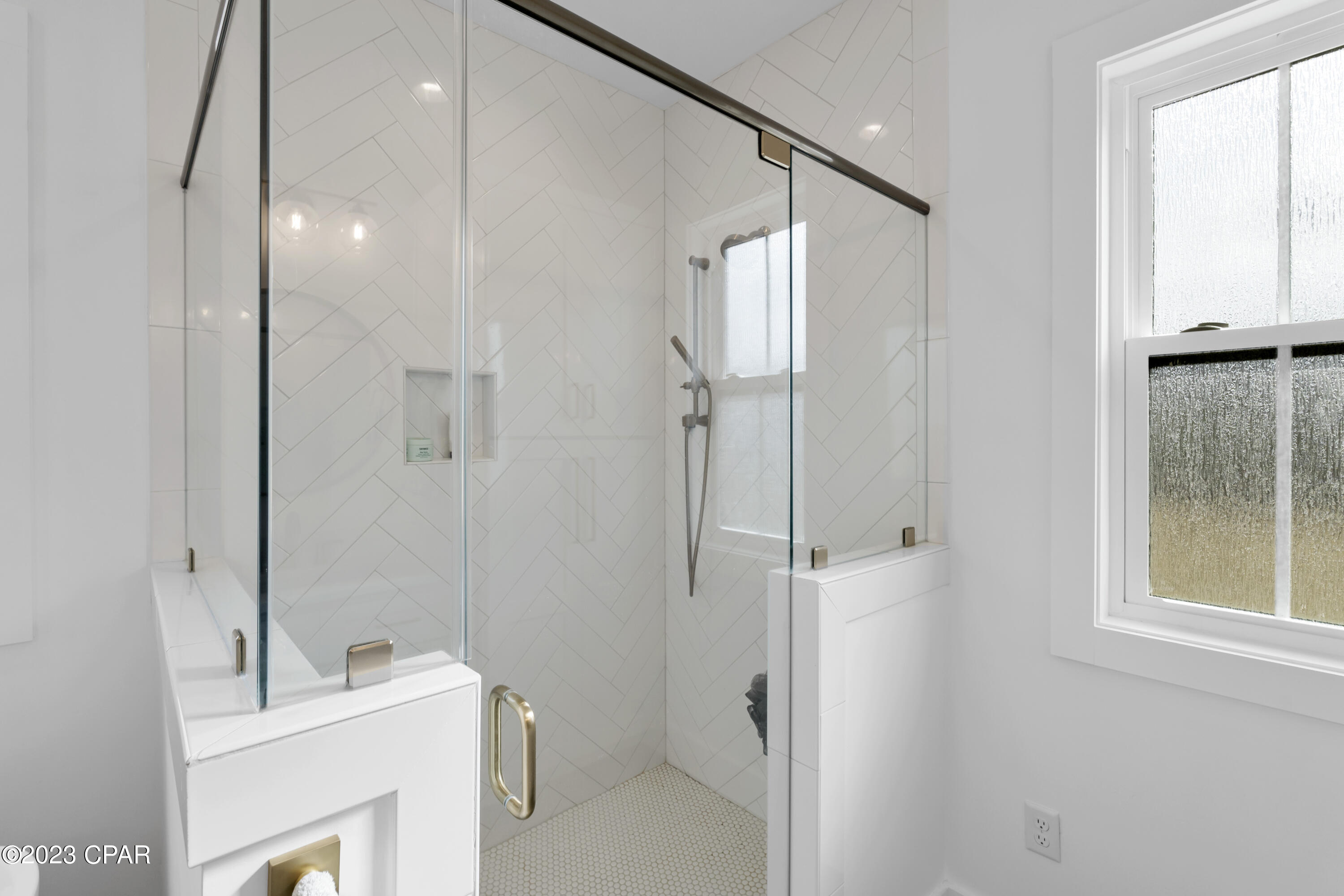 Cedar Creek At Deerpoint Lake - Residential