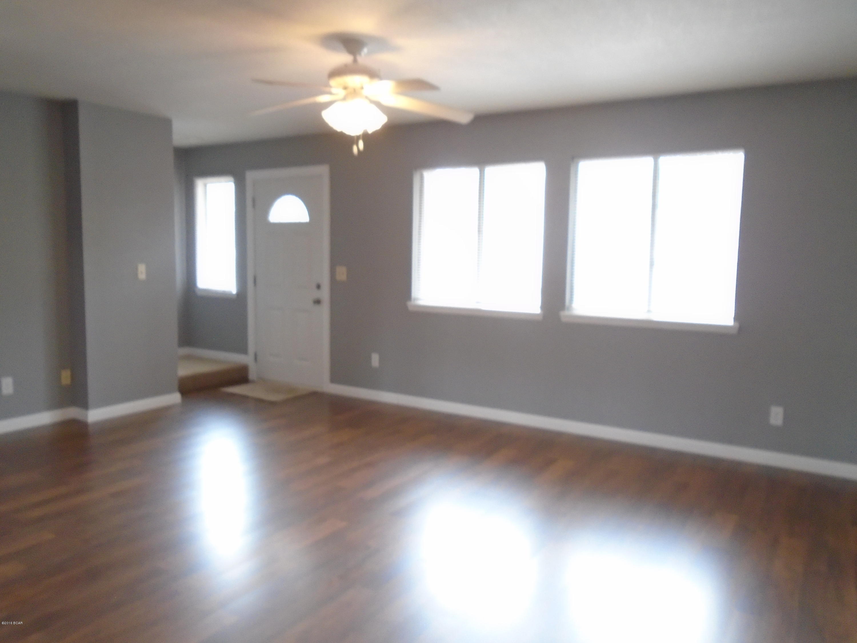 Venetian Villa - Residential Lease