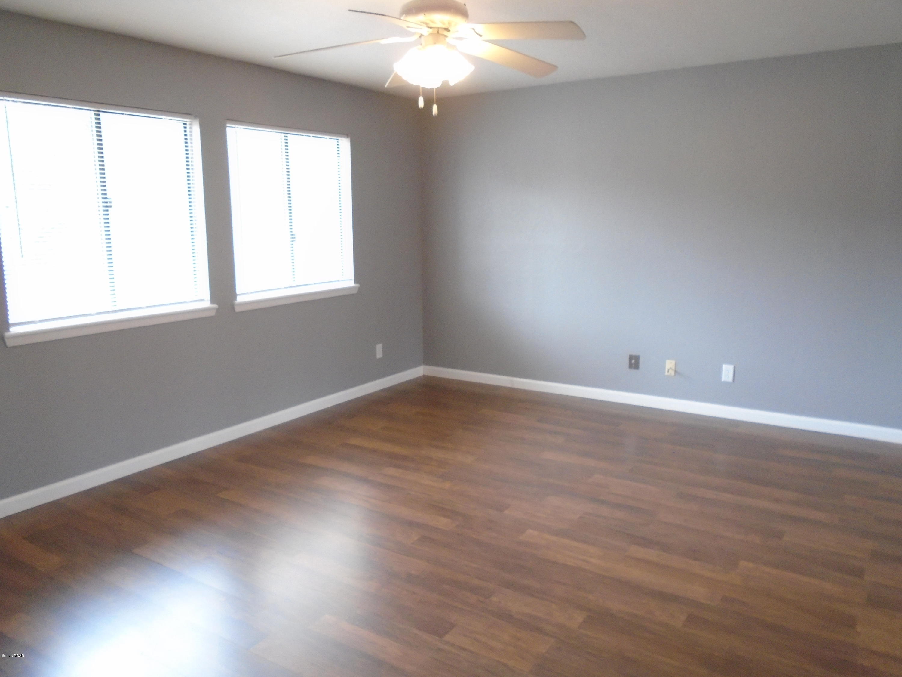 Venetian Villa - Residential Lease