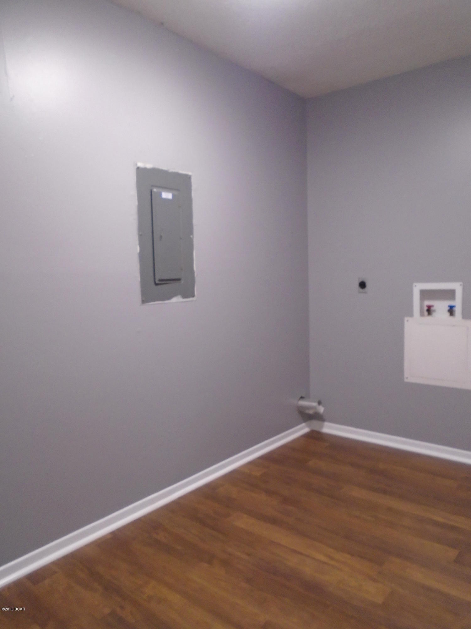 Venetian Villa - Residential Lease