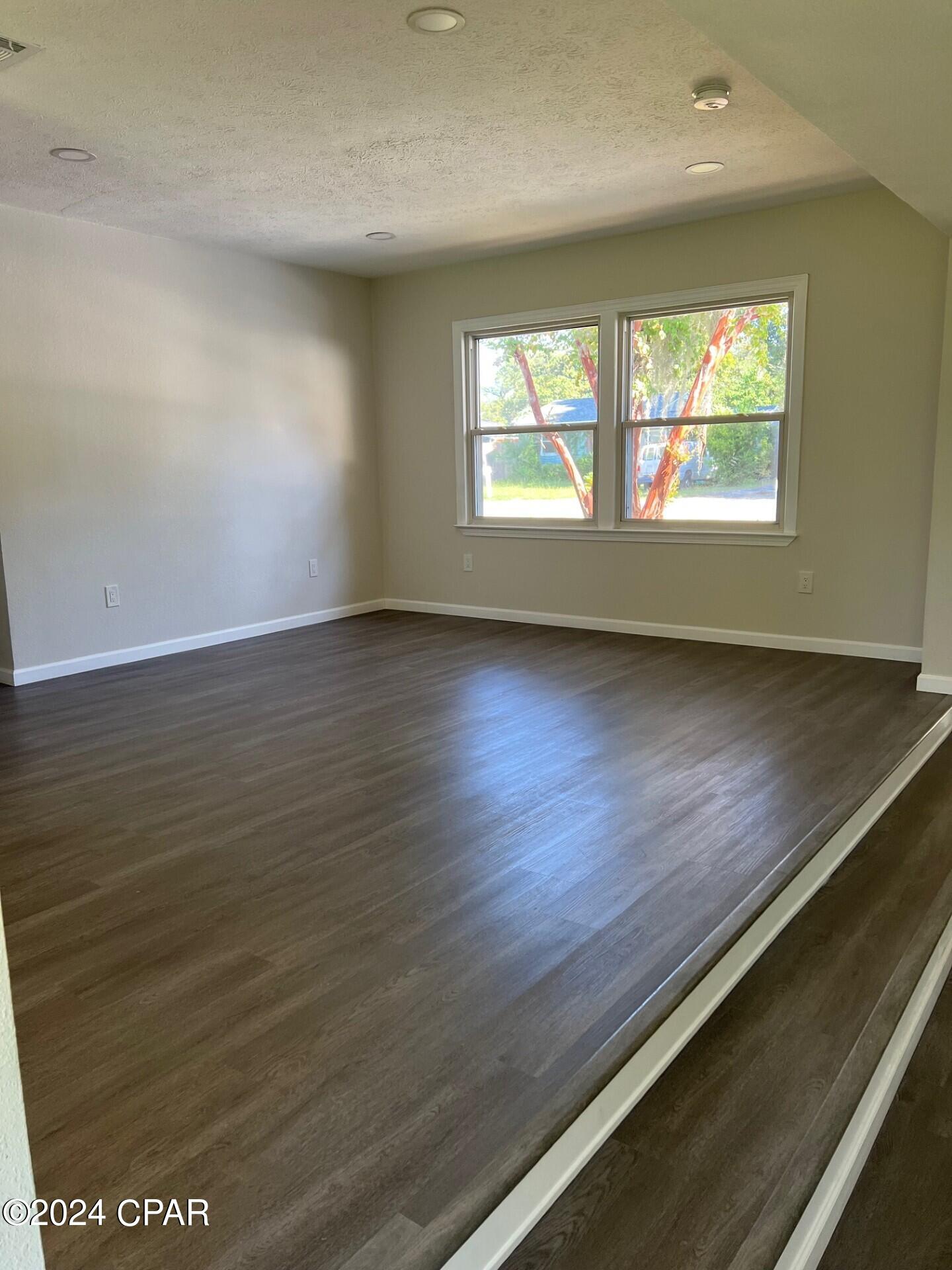 Cove Terrace - Residential Lease