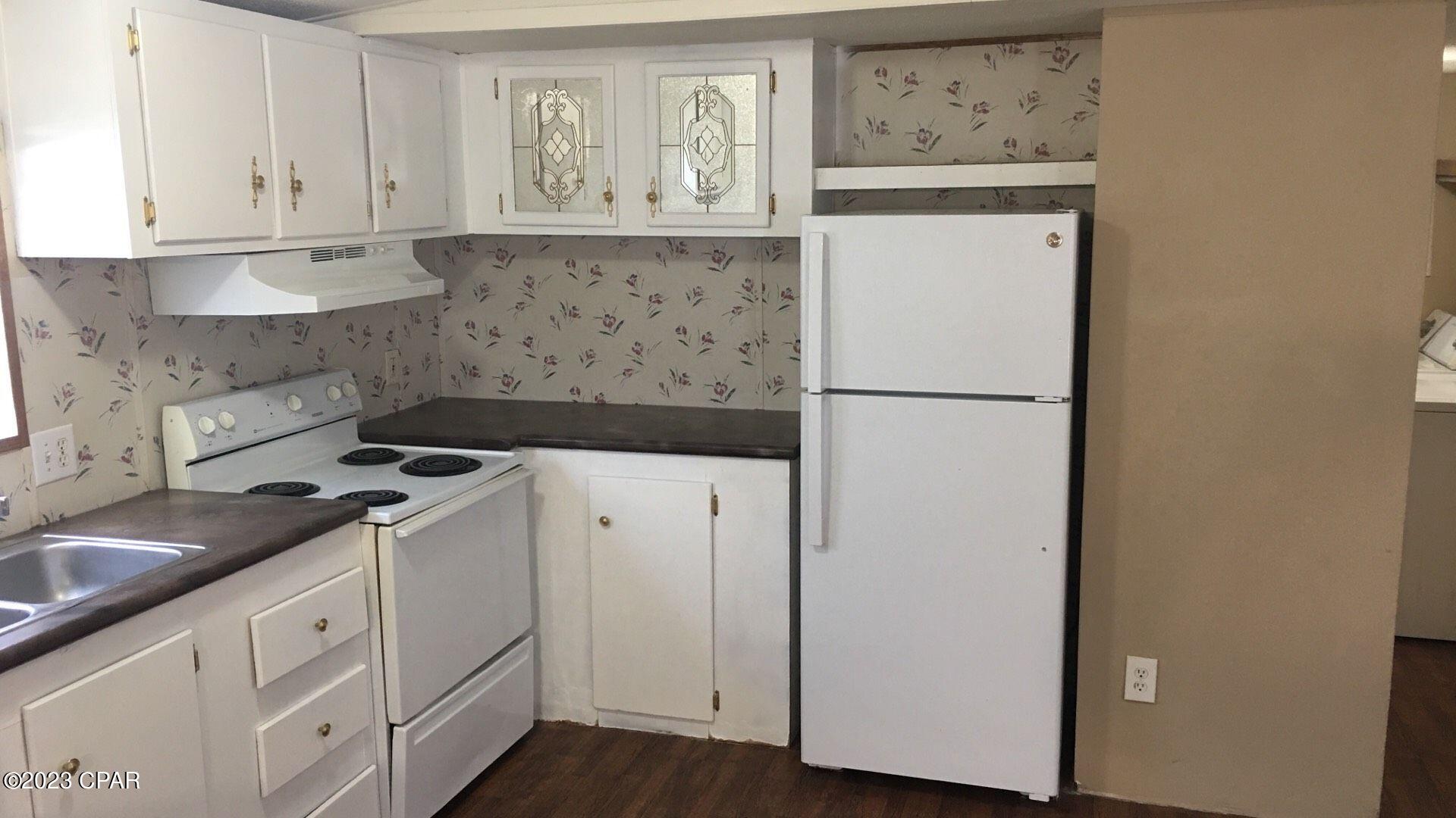 [No Recorded Subdiv] - Residential Lease