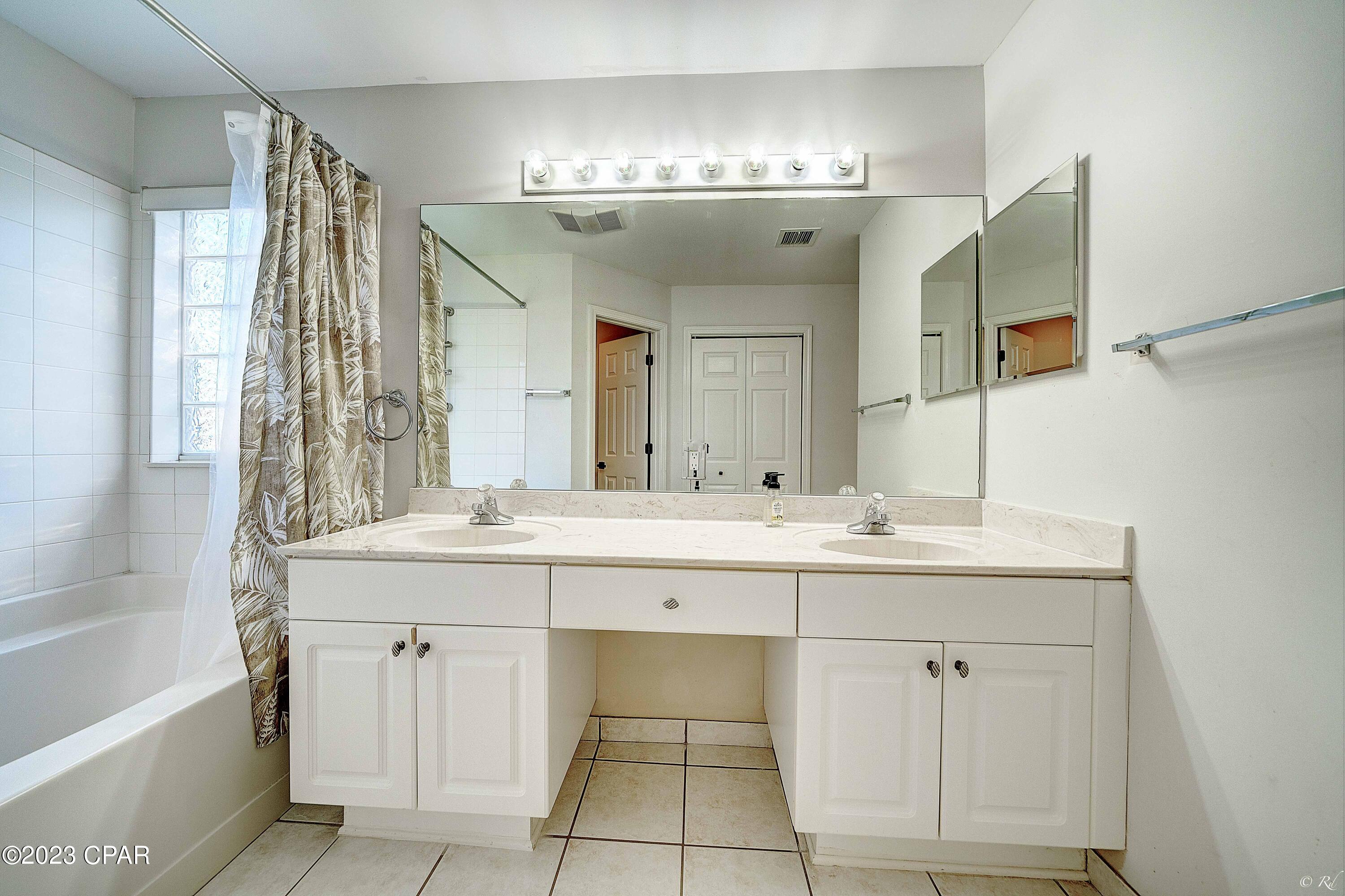 The Hammocks - Residential