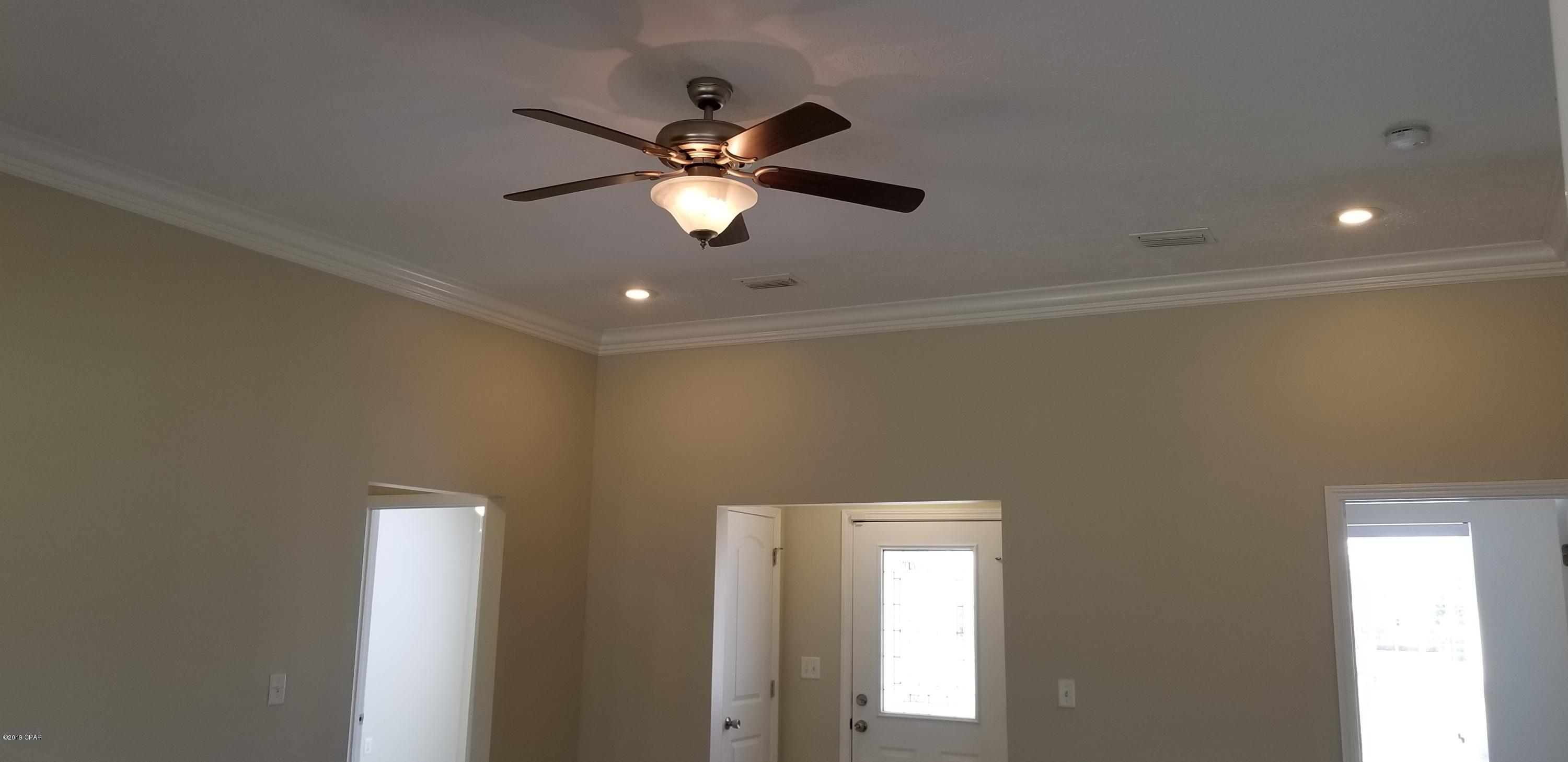 Oak Hills Unit 1 - Residential