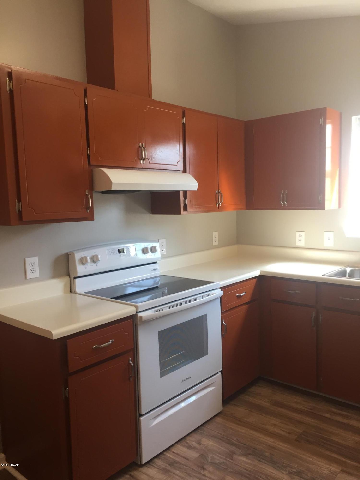 Sweetwater Village N Ph I - Residential