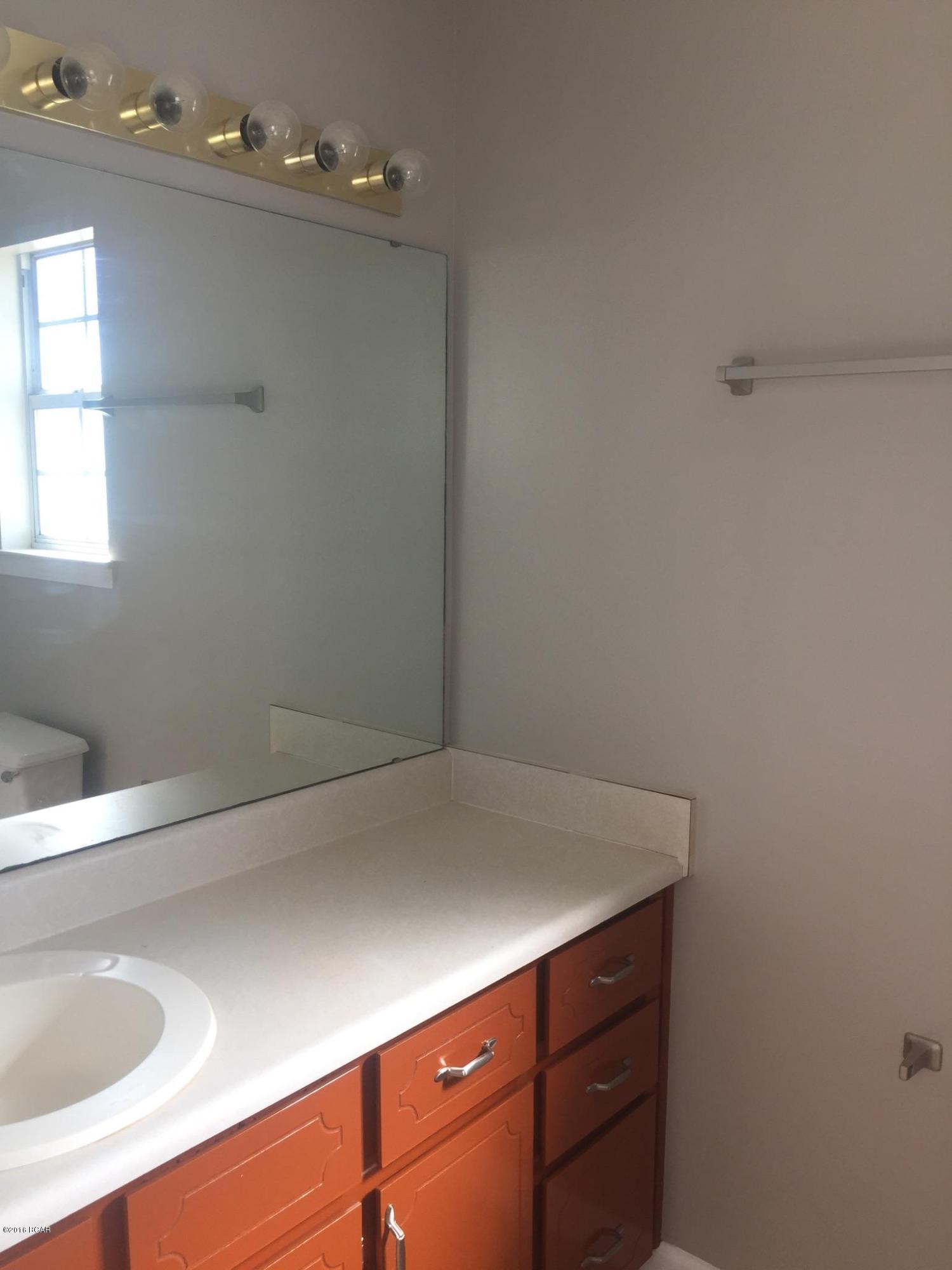 Sweetwater Village N Ph I - Residential